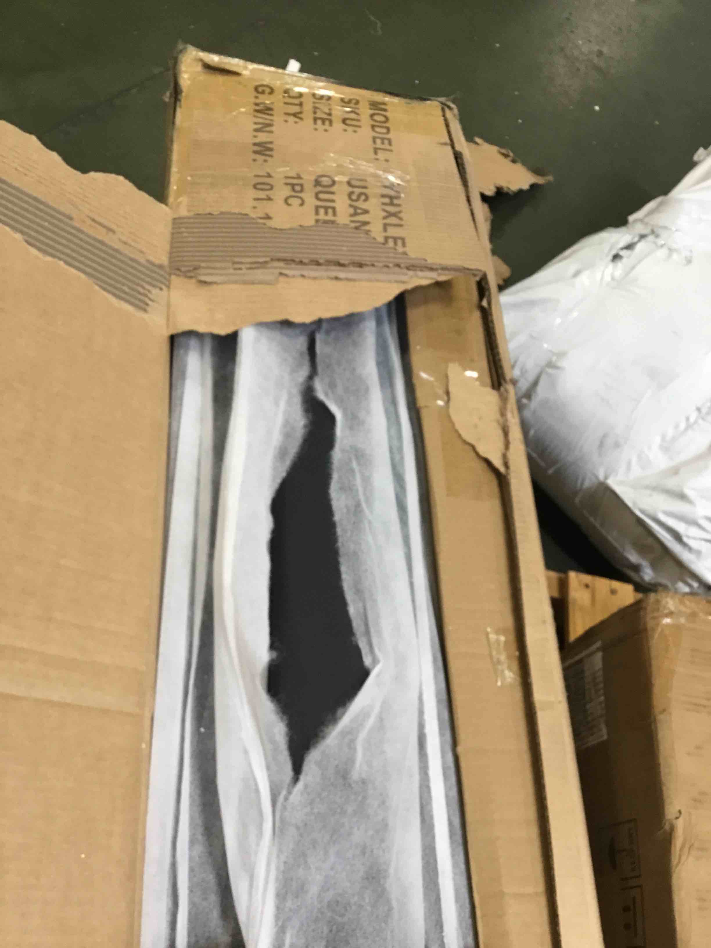 https://s3.amazonaws.com/lotting-images-prod/bidfta/PNK3547807_1750363762591.jpeg
