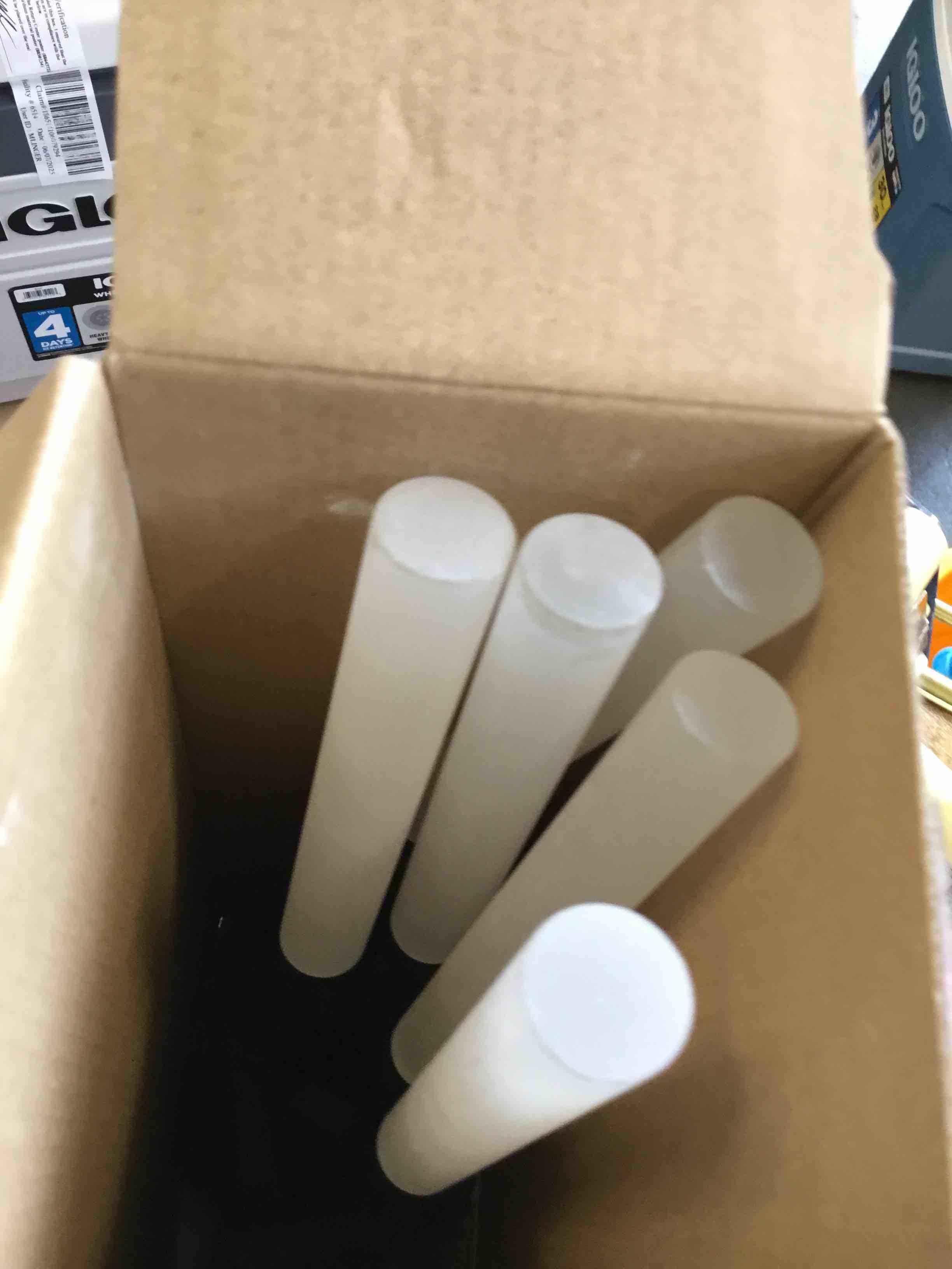 https://s3.amazonaws.com/lotting-images-prod/bidfta/PNK3548452_1750942412435.jpeg