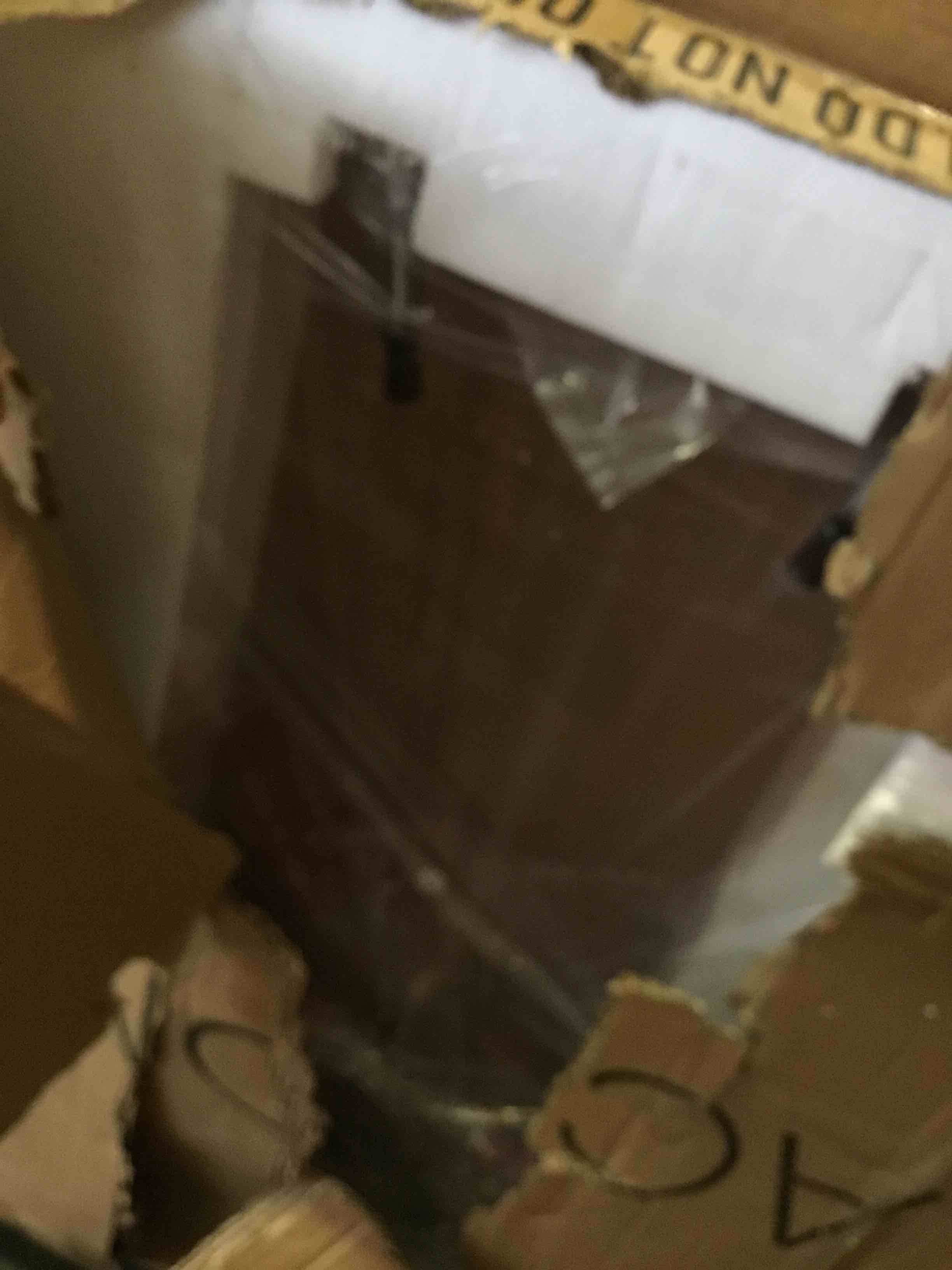 https://s3.amazonaws.com/lotting-images-prod/bidfta/PNK3548558_1751027313860.jpeg