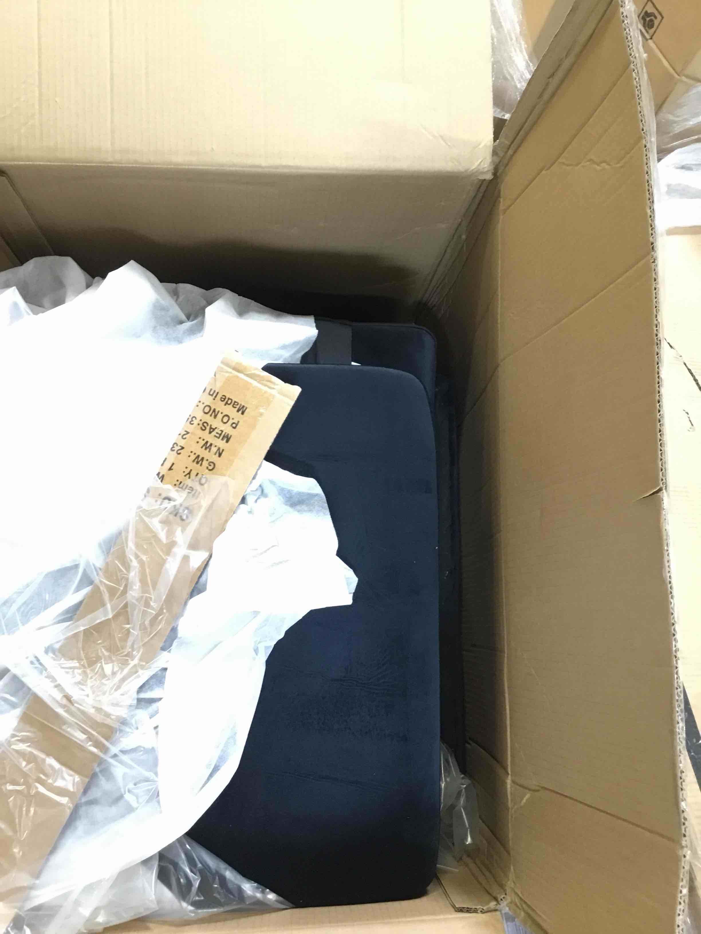 Hollywood Sectional Box 2 Of 3 Fabric: Black