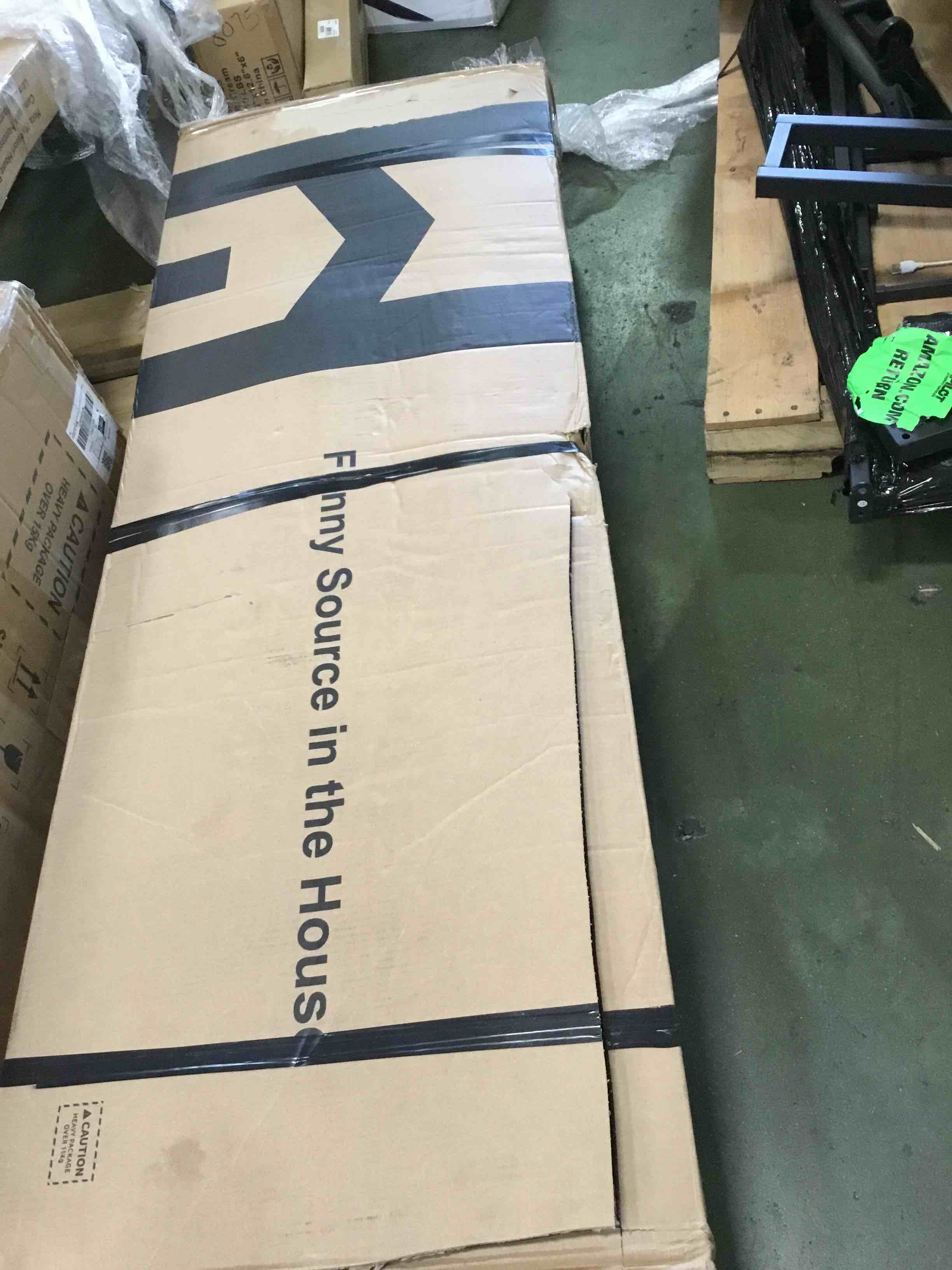 https://s3.amazonaws.com/lotting-images-prod/bidfta/PNK3548687_1751303809052.jpeg
