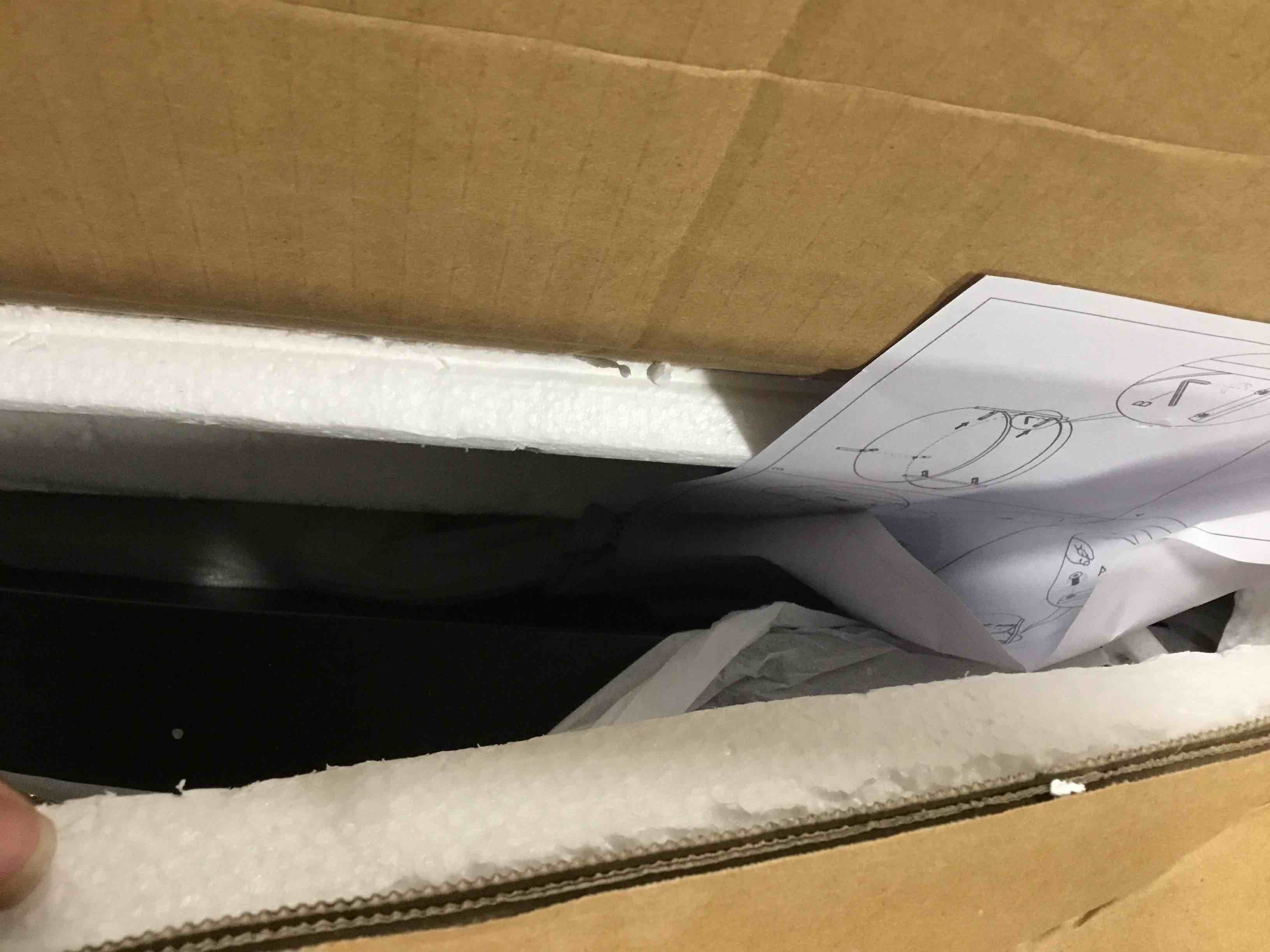 https://s3.amazonaws.com/lotting-images-prod/bidfta/PNK3548727_1751376142315.jpeg