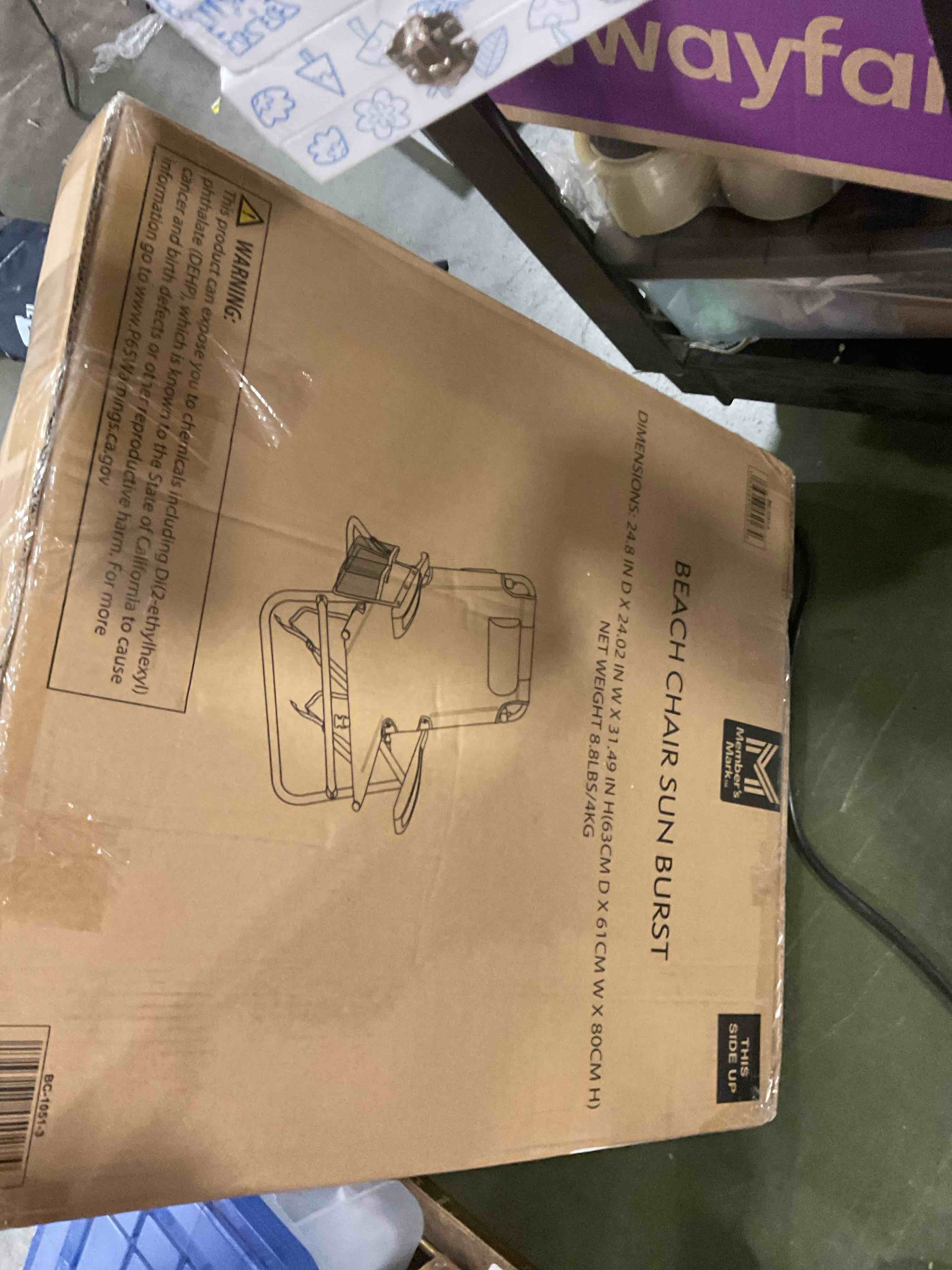 https://s3.amazonaws.com/lotting-images-prod/bidfta/PNK3549831_1752668200732.jpeg