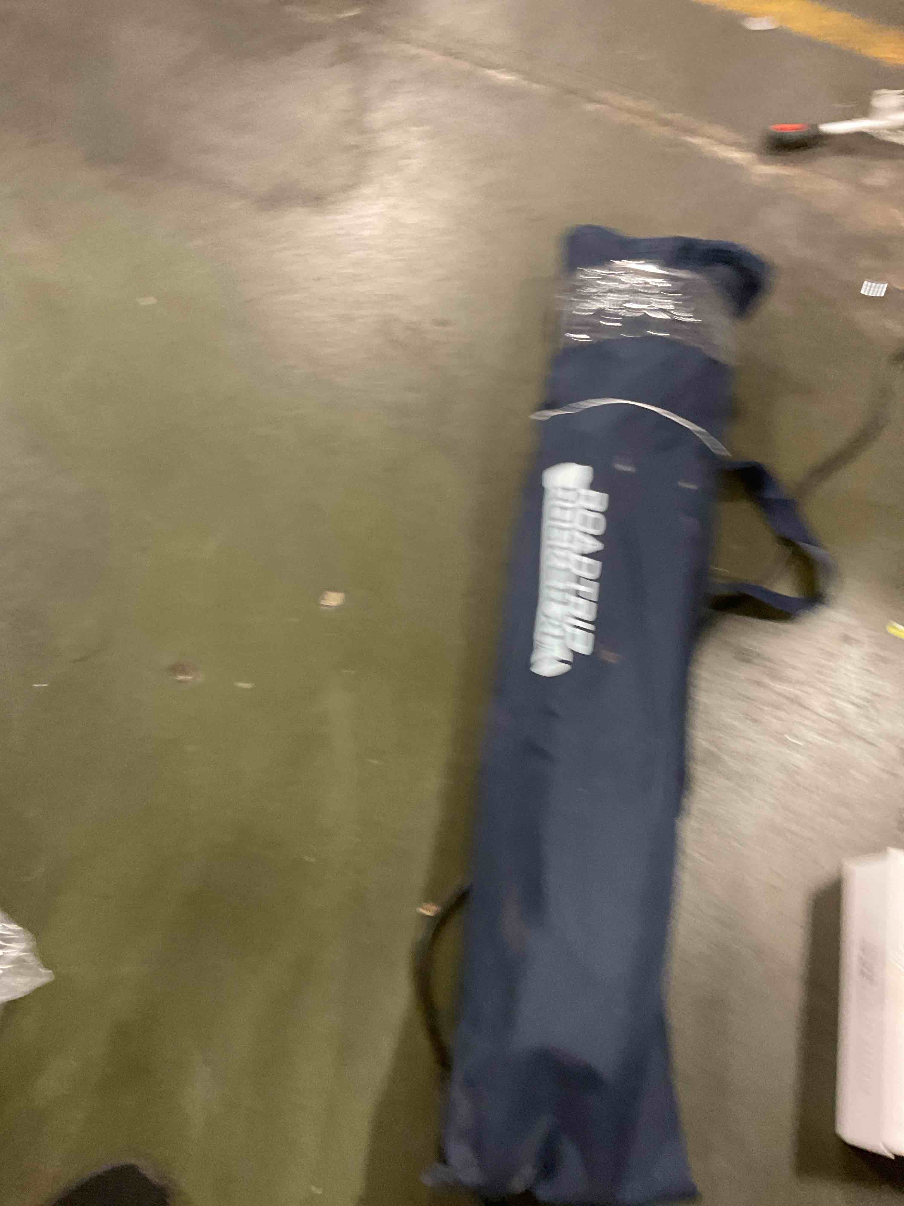 https://s3.amazonaws.com/lotting-images-prod/bidfta/PNK3549833_1752667934156.jpeg