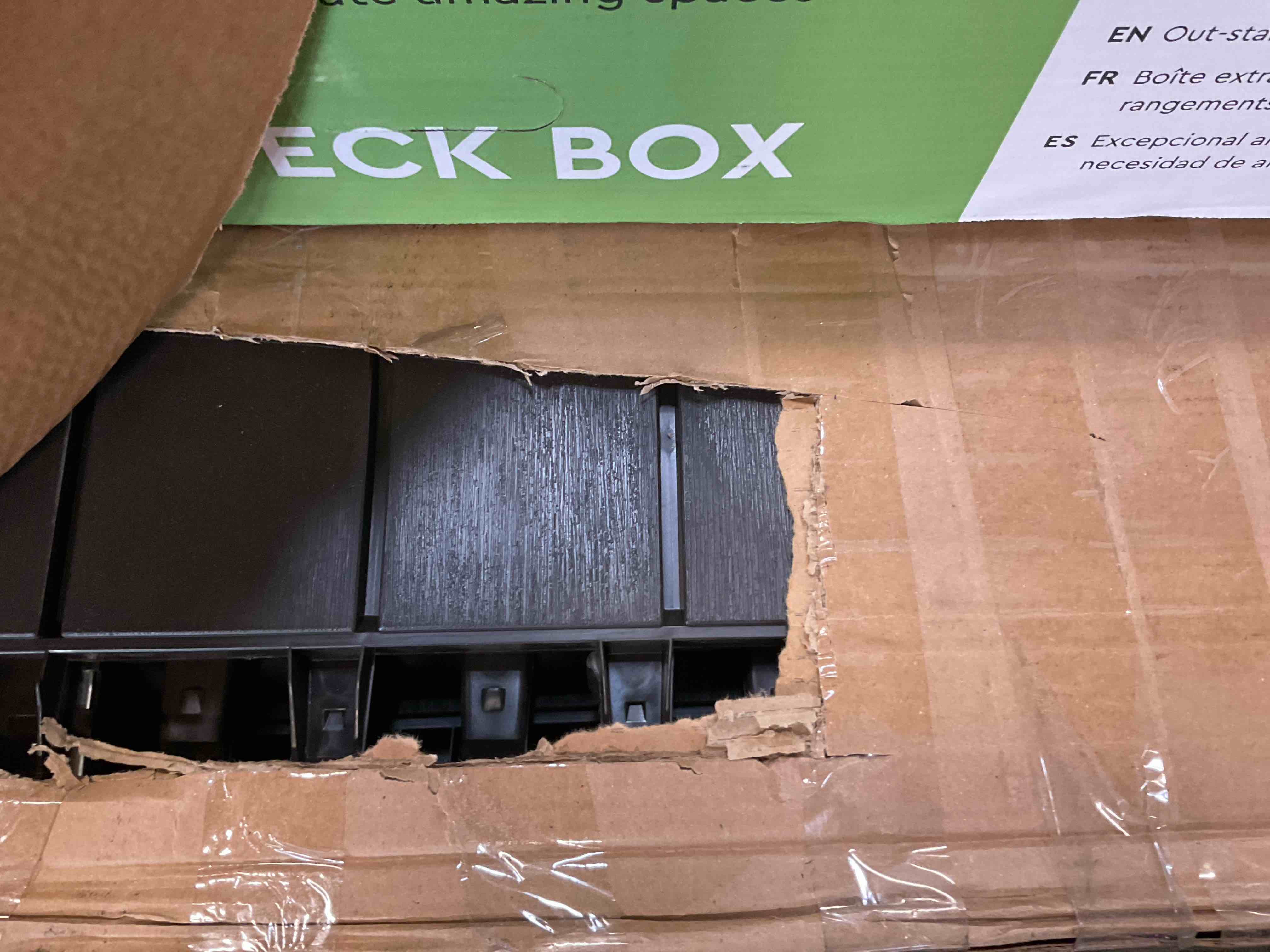 https://s3.amazonaws.com/lotting-images-prod/bidfta/PNK3549909_1752687466132.jpeg