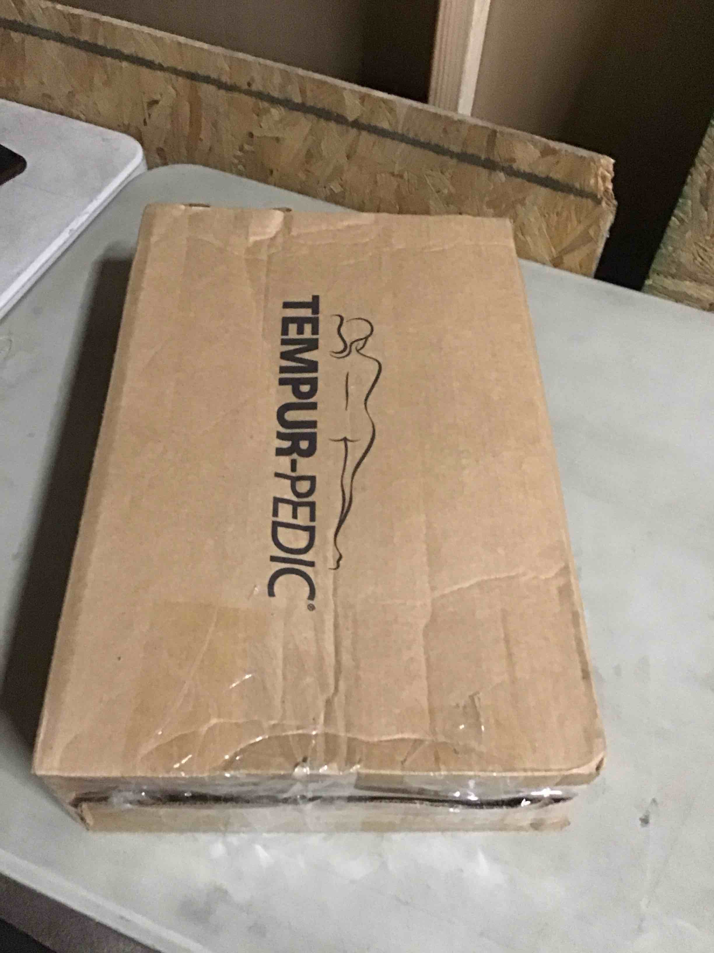 https://s3.amazonaws.com/lotting-images-prod/bidfta/PNK3552712_1755006075237.jpeg
