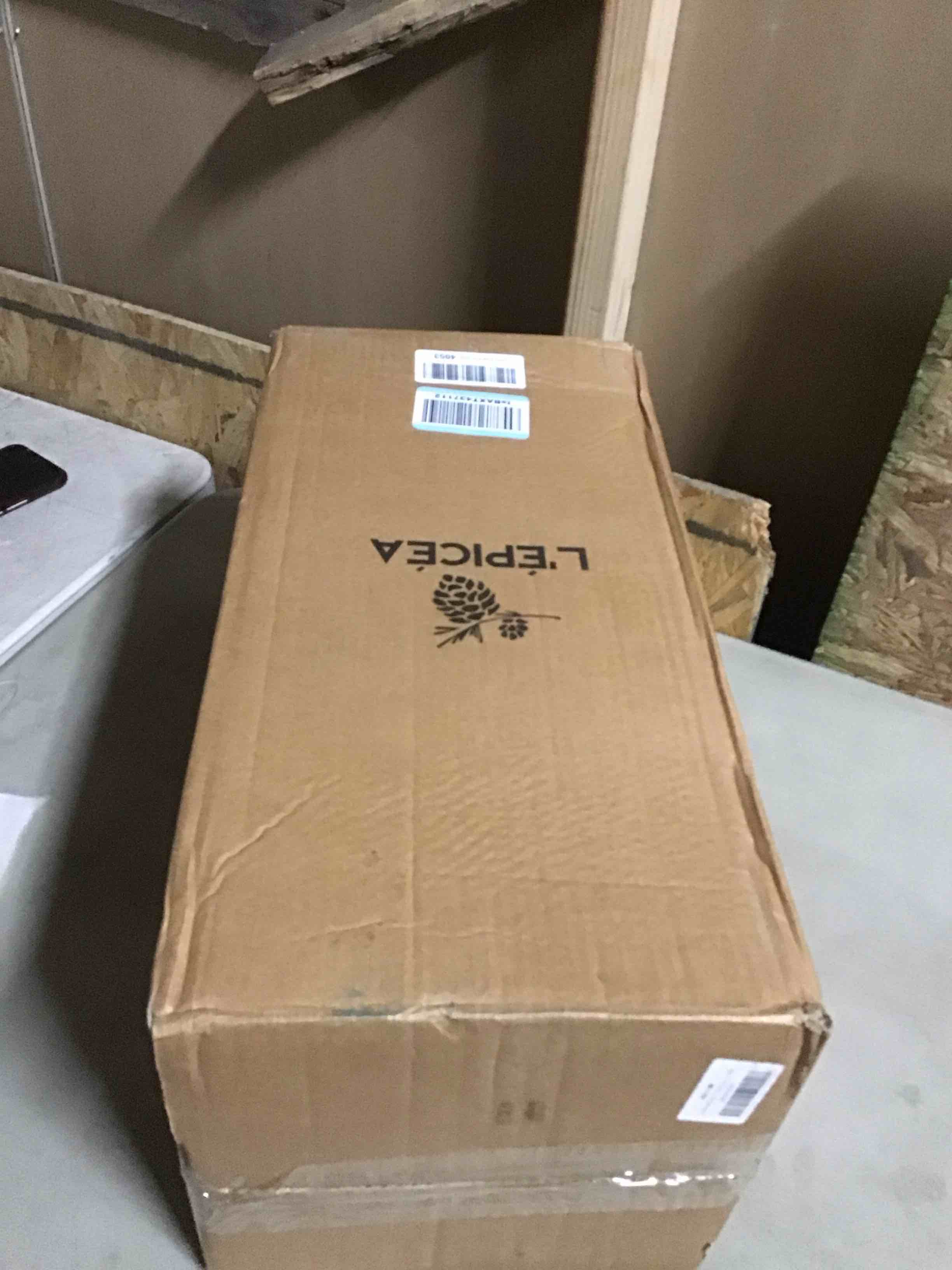 https://s3.amazonaws.com/lotting-images-prod/bidfta/PNK3552714_1755006187165.jpeg