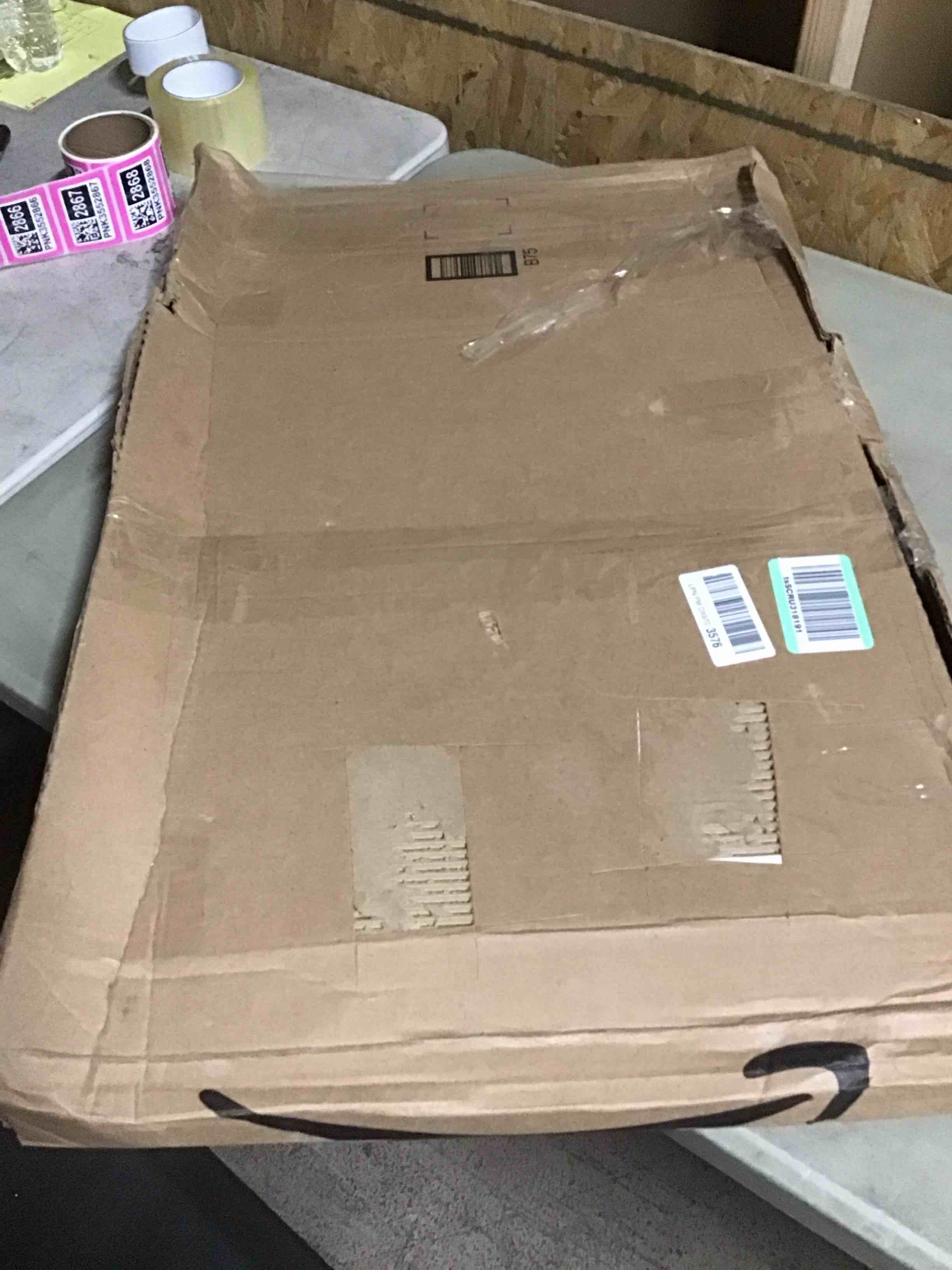 https://s3.amazonaws.com/lotting-images-prod/bidfta/PNK3552865_1755020358227.jpeg