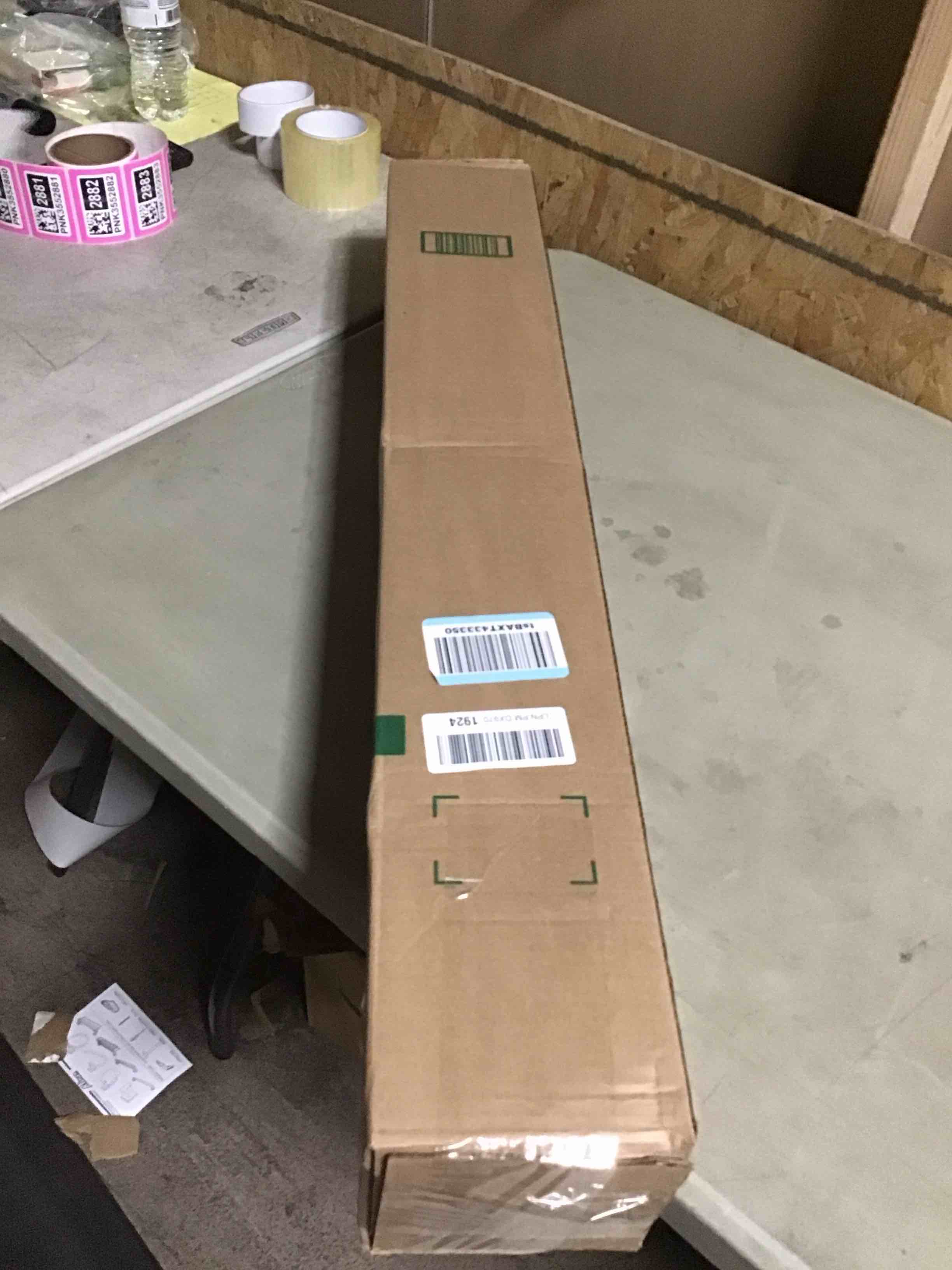 https://s3.amazonaws.com/lotting-images-prod/bidfta/PNK3552880_1755021307805.jpeg