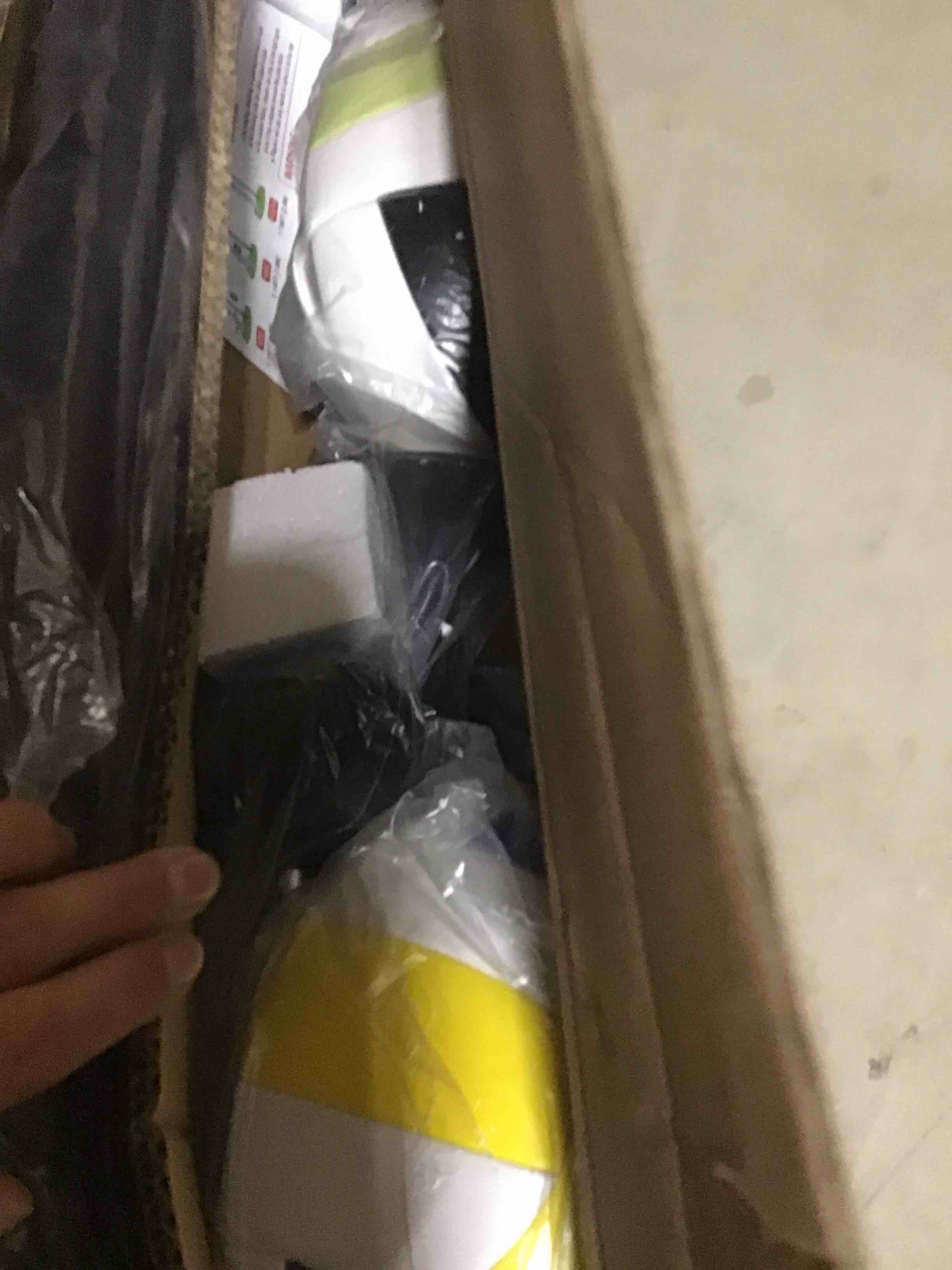 https://s3.amazonaws.com/lotting-images-prod/bidfta/PNK3552915_1755024928782.jpeg