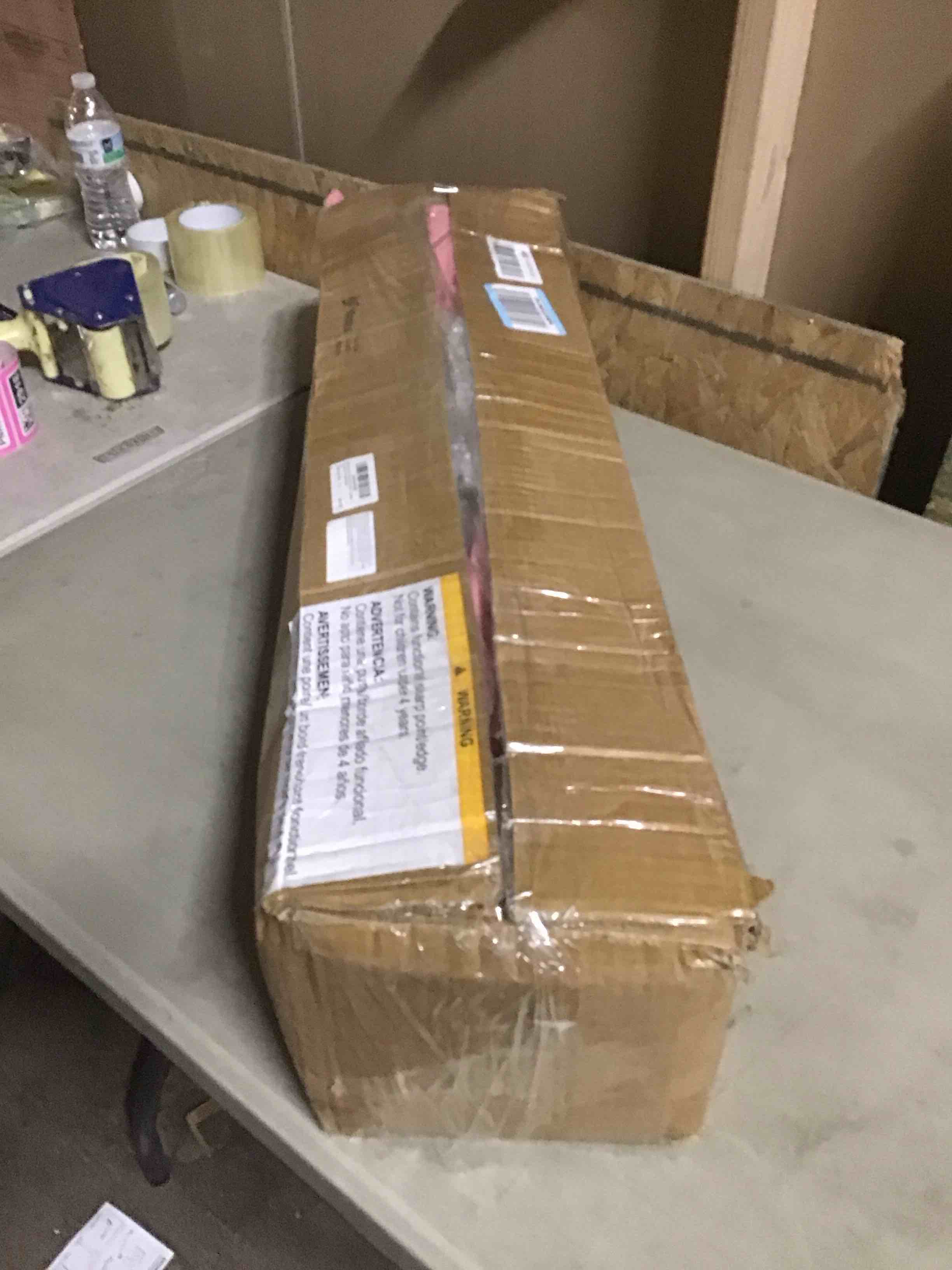 https://s3.amazonaws.com/lotting-images-prod/bidfta/PNK3552916_1755025120452.jpeg