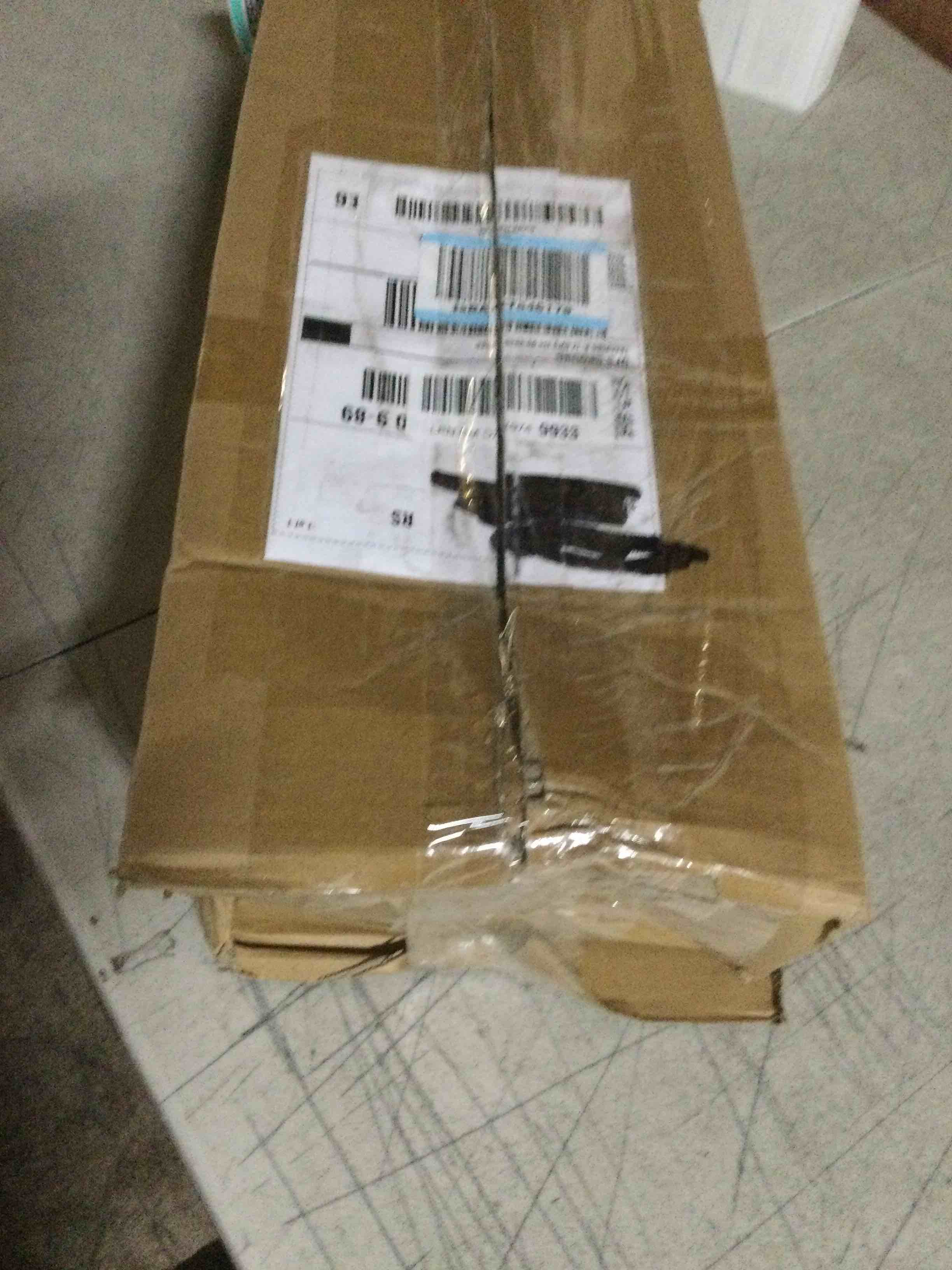 https://s3.amazonaws.com/lotting-images-prod/bidfta/PNK3553000_1755087658525.jpeg