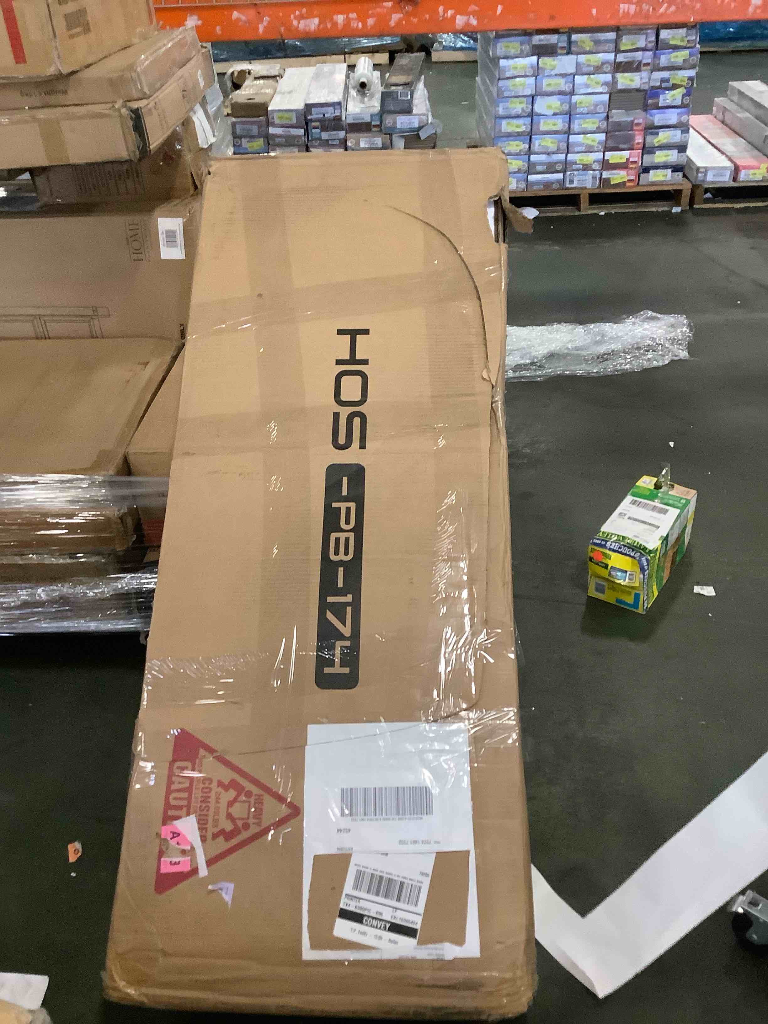 https://s3.amazonaws.com/lotting-images-prod/bidfta/PNK3553028_1750341097442.jpeg