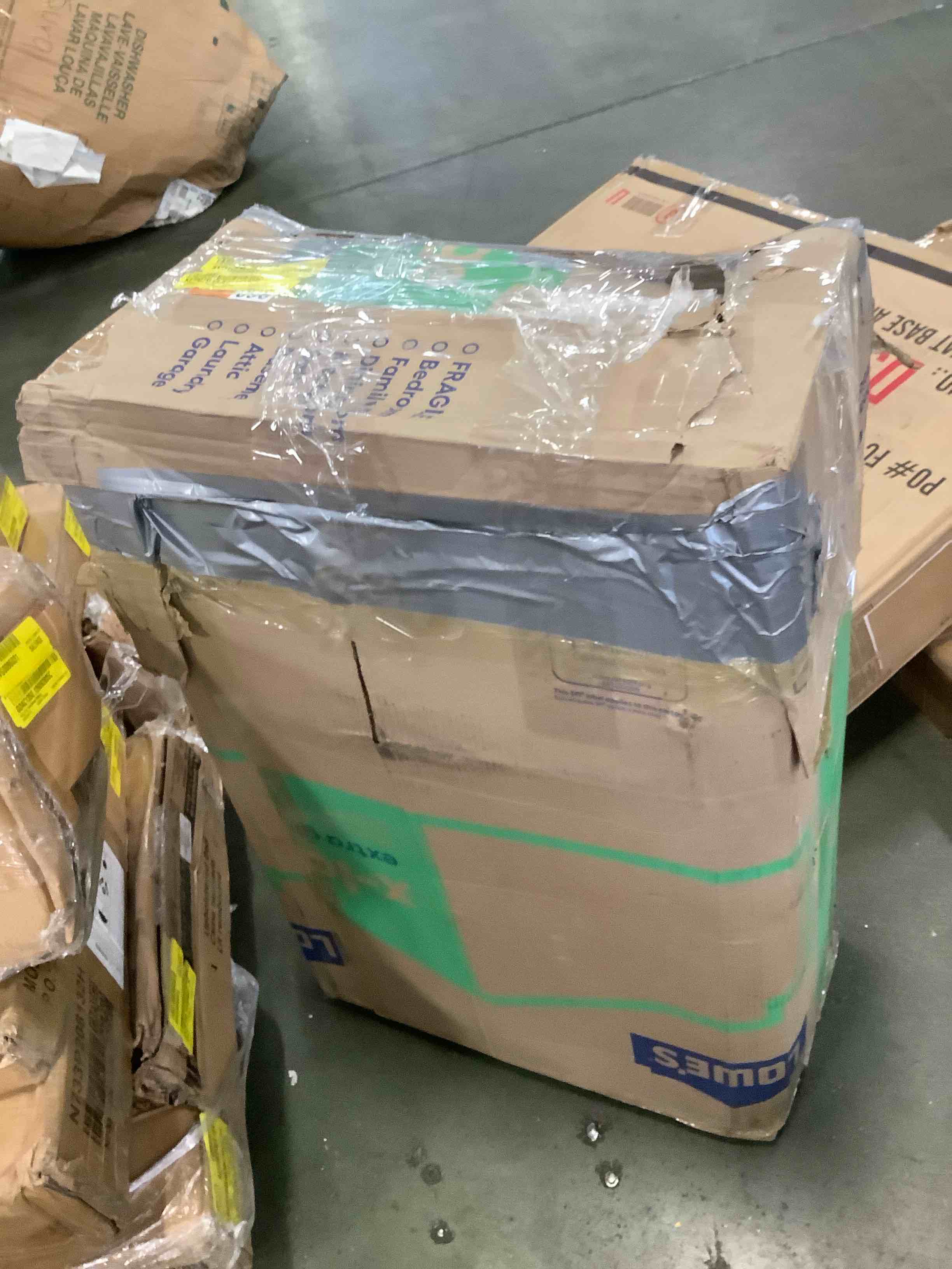 https://s3.amazonaws.com/lotting-images-prod/bidfta/PNK3553108_1750431382727.jpeg