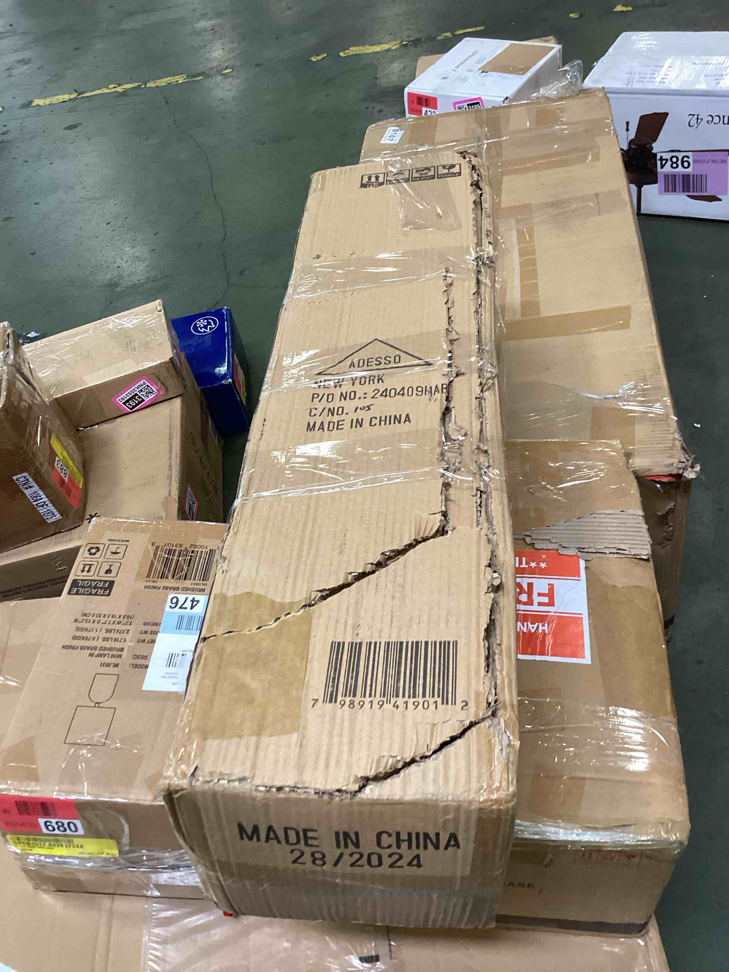 https://s3.amazonaws.com/lotting-images-prod/bidfta/PNK3553204_1750518071428.jpeg