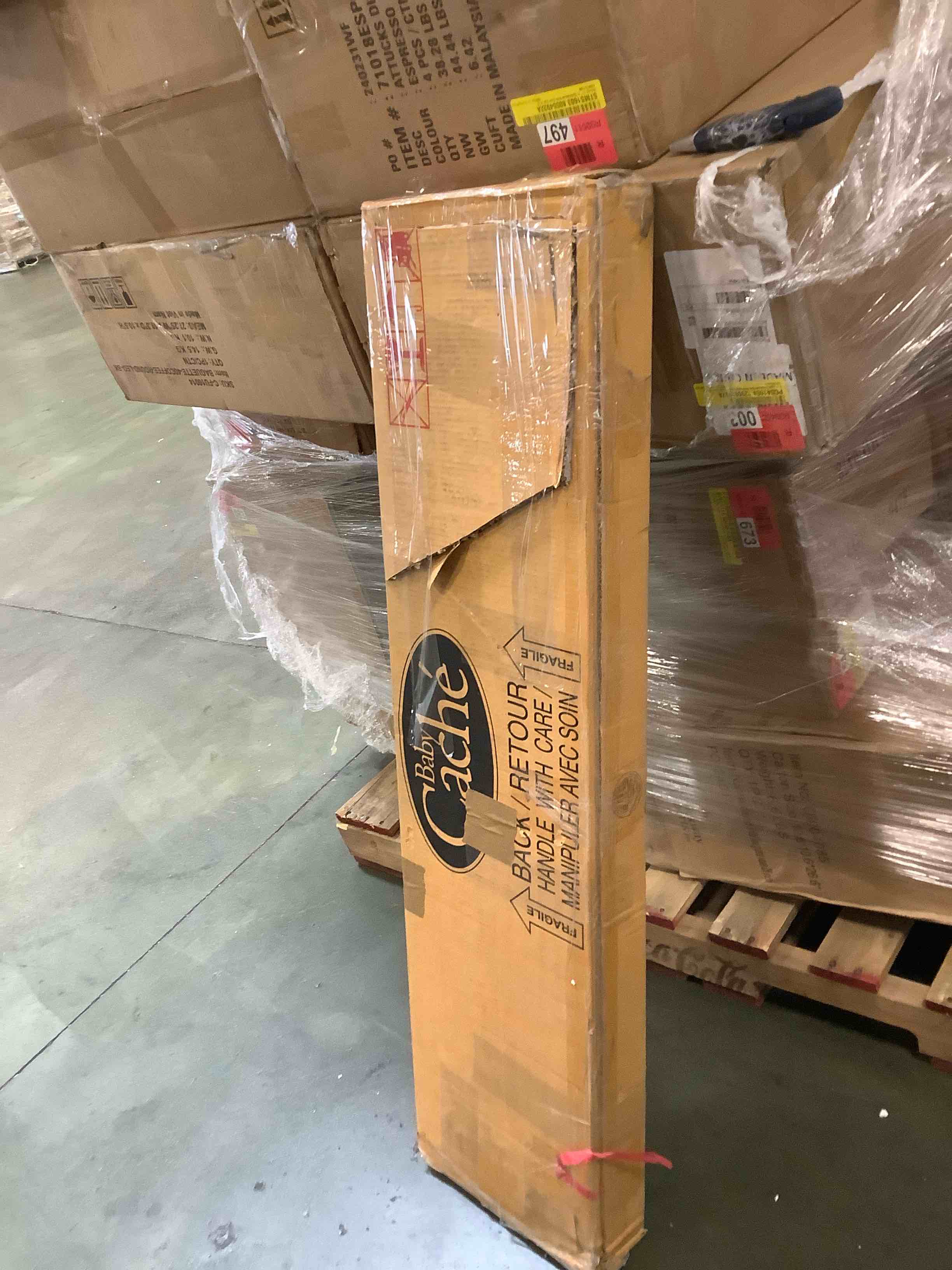https://s3.amazonaws.com/lotting-images-prod/bidfta/PNK3553556_1750953257471.jpeg