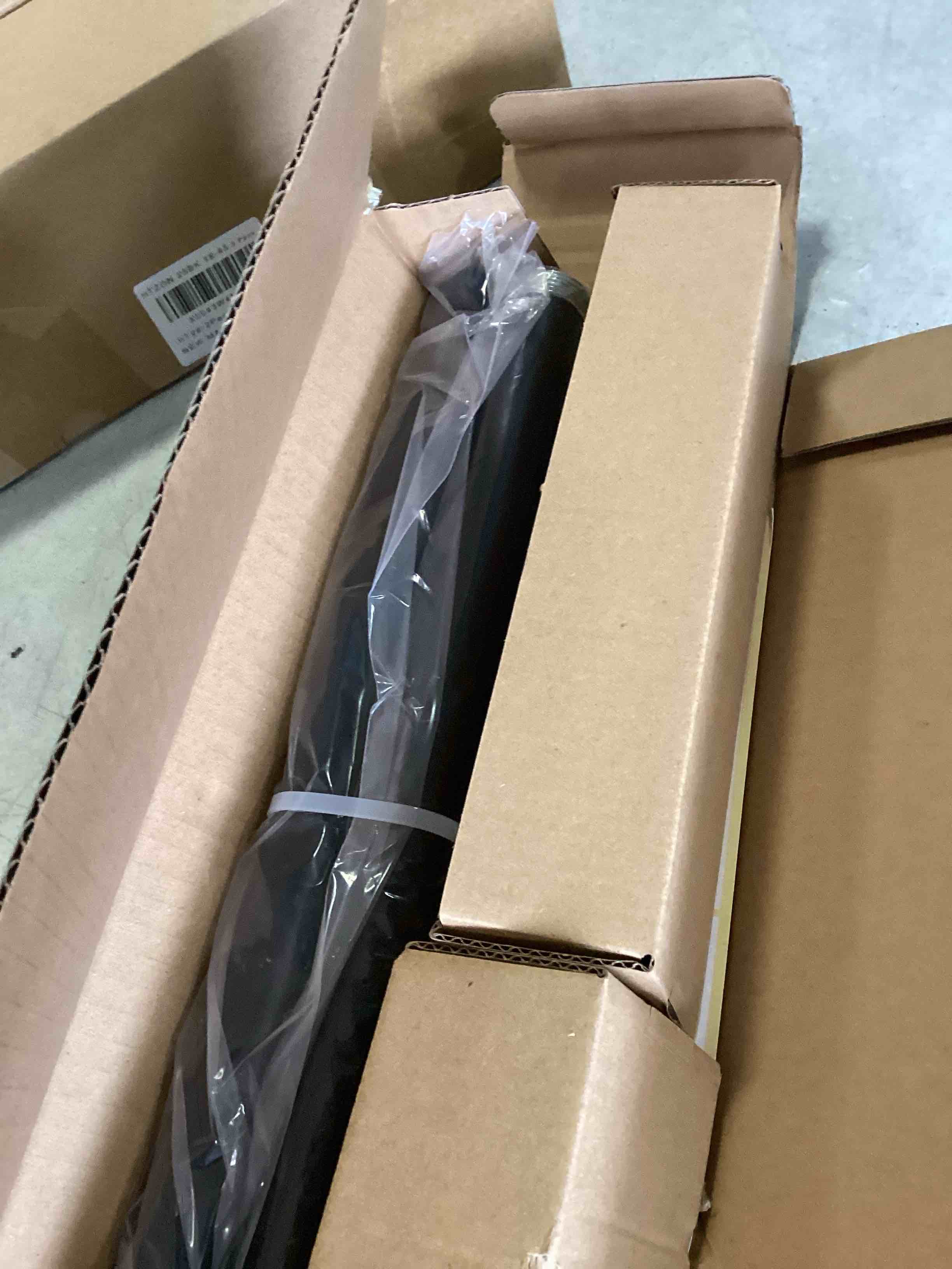 https://s3.amazonaws.com/lotting-images-prod/bidfta/PNK3557938_1751048436164.jpeg