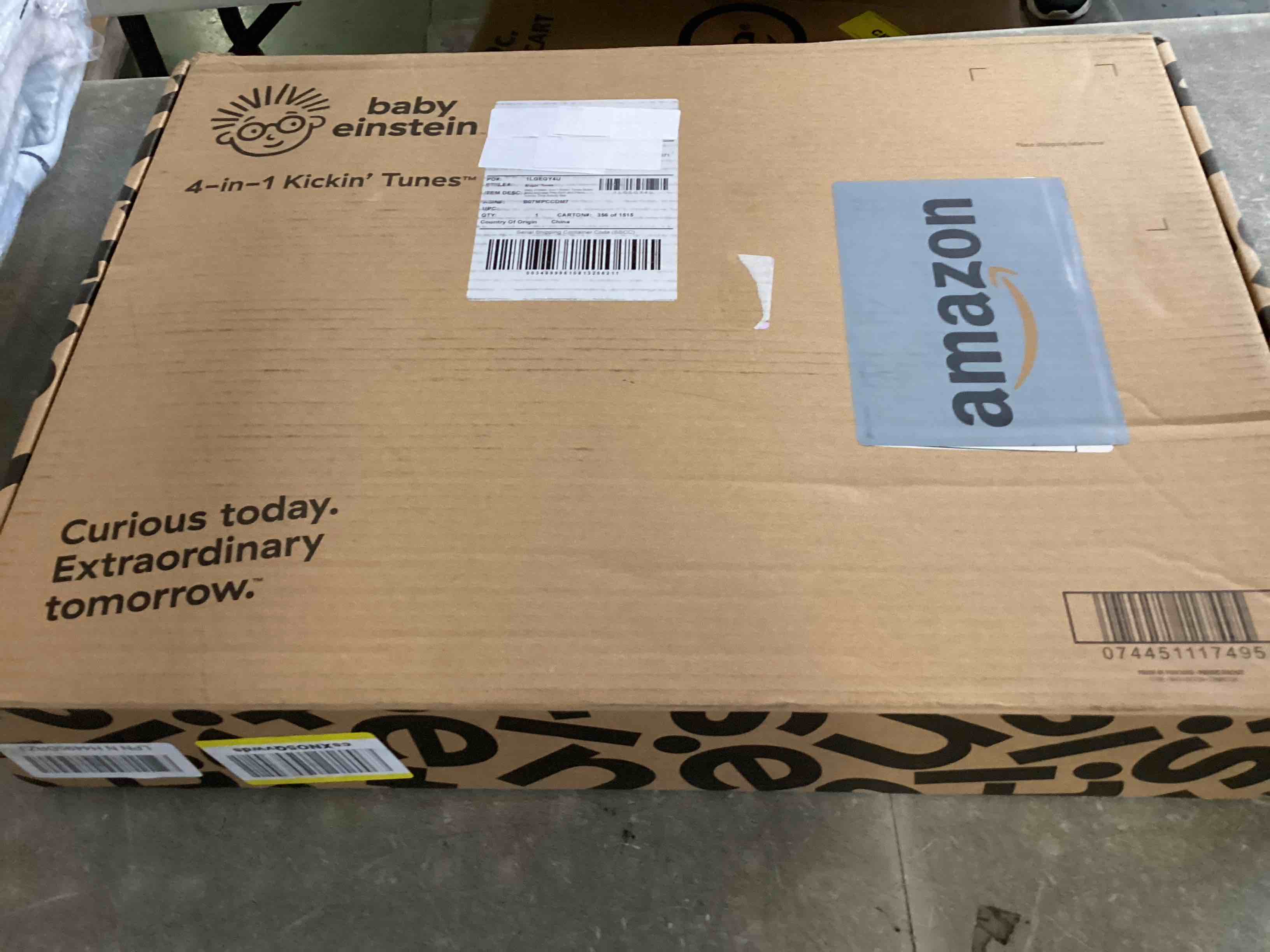 https://s3.amazonaws.com/lotting-images-prod/bidfta/PNK3560455_1751285476971.jpeg
