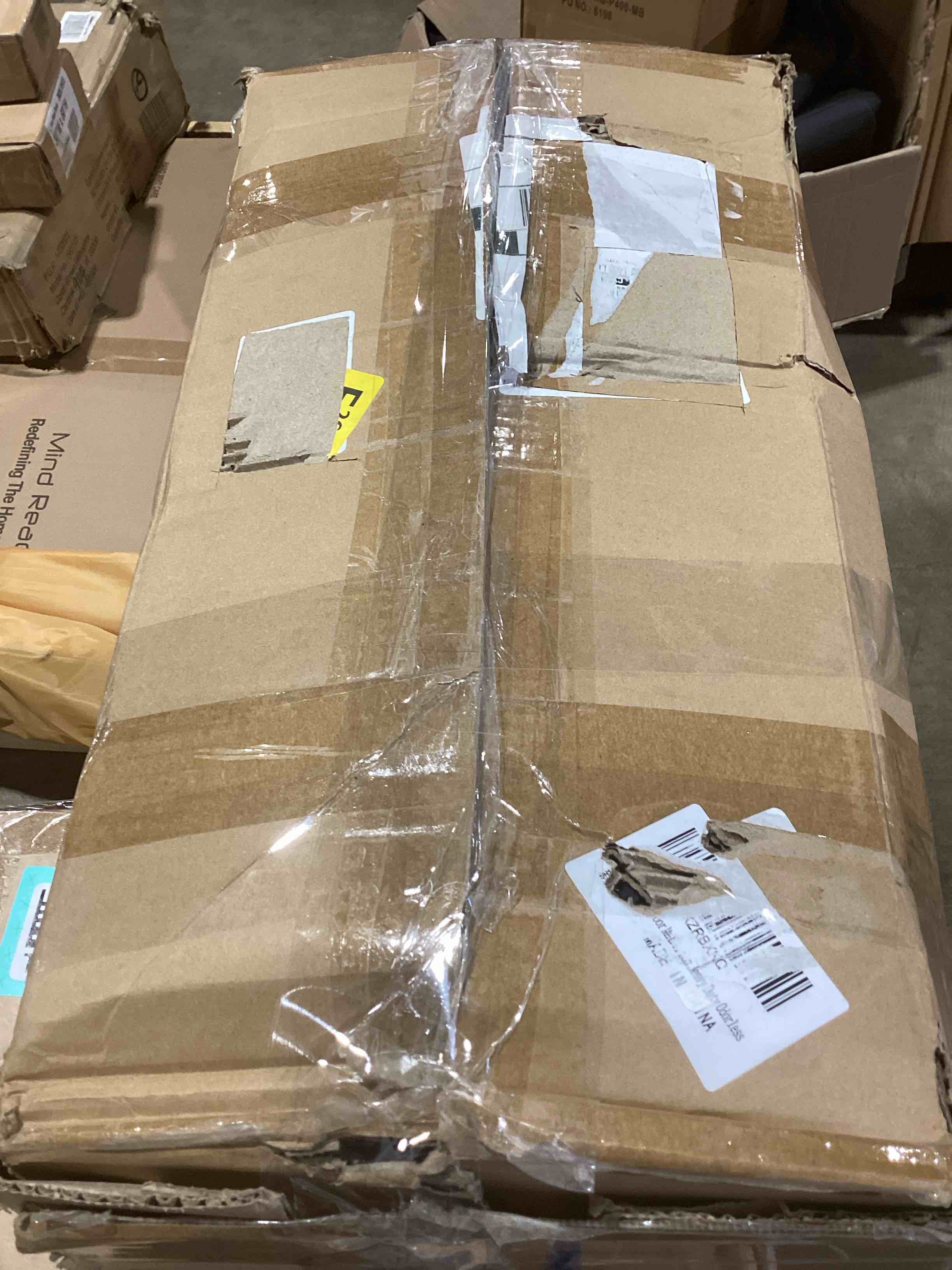 https://s3.amazonaws.com/lotting-images-prod/bidfta/PNK3562739_1775658904325.jpeg