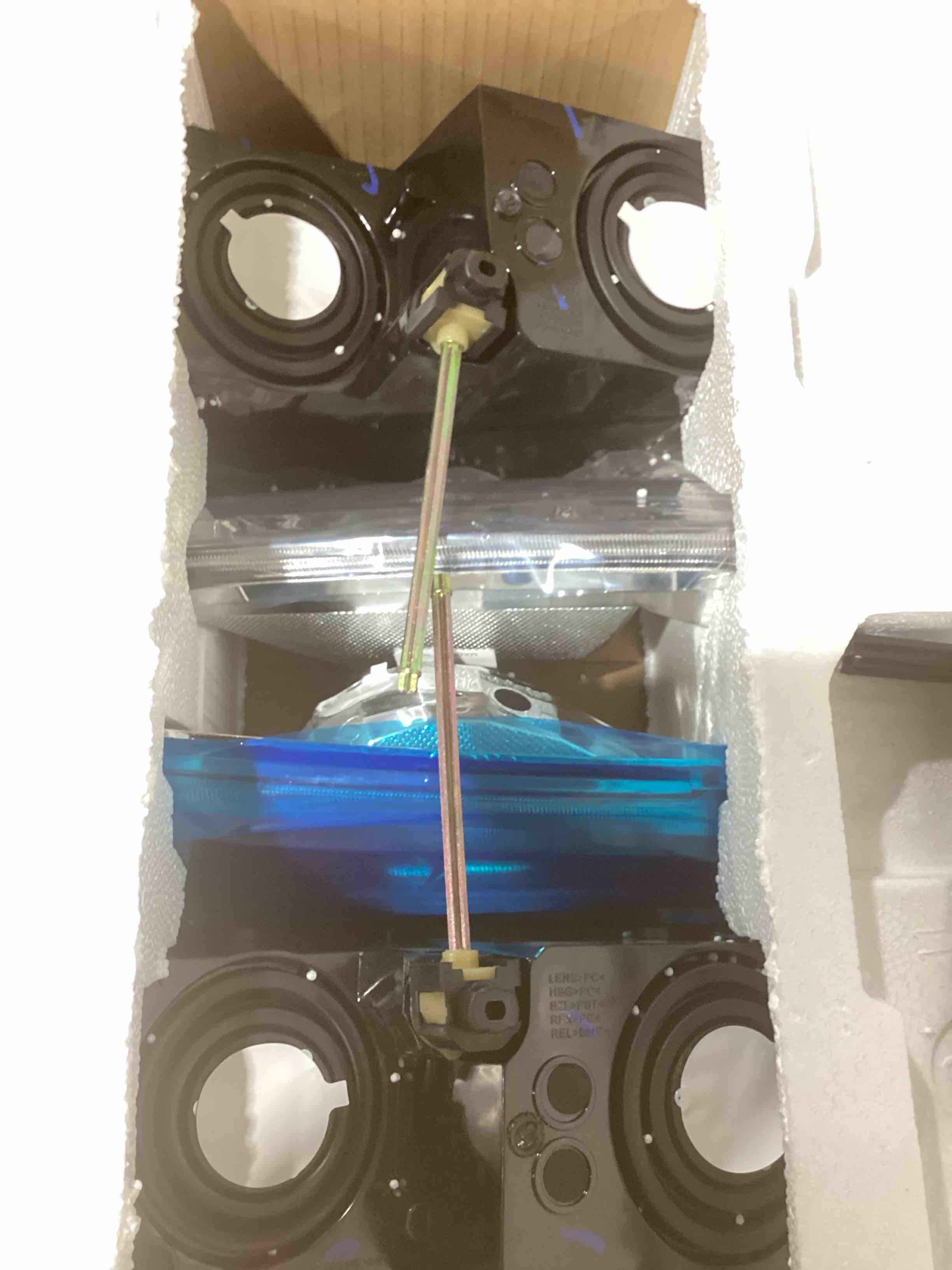 Condition photo showing New/Like New for headlight assembly compatible with 2002 2003 2004 2005 2006 chevy avalanche 1500 2500 headlamp black housing amber reflector clear lens replacement pair (fits body cladding models) black housing amber reflector clear lens oe replacement