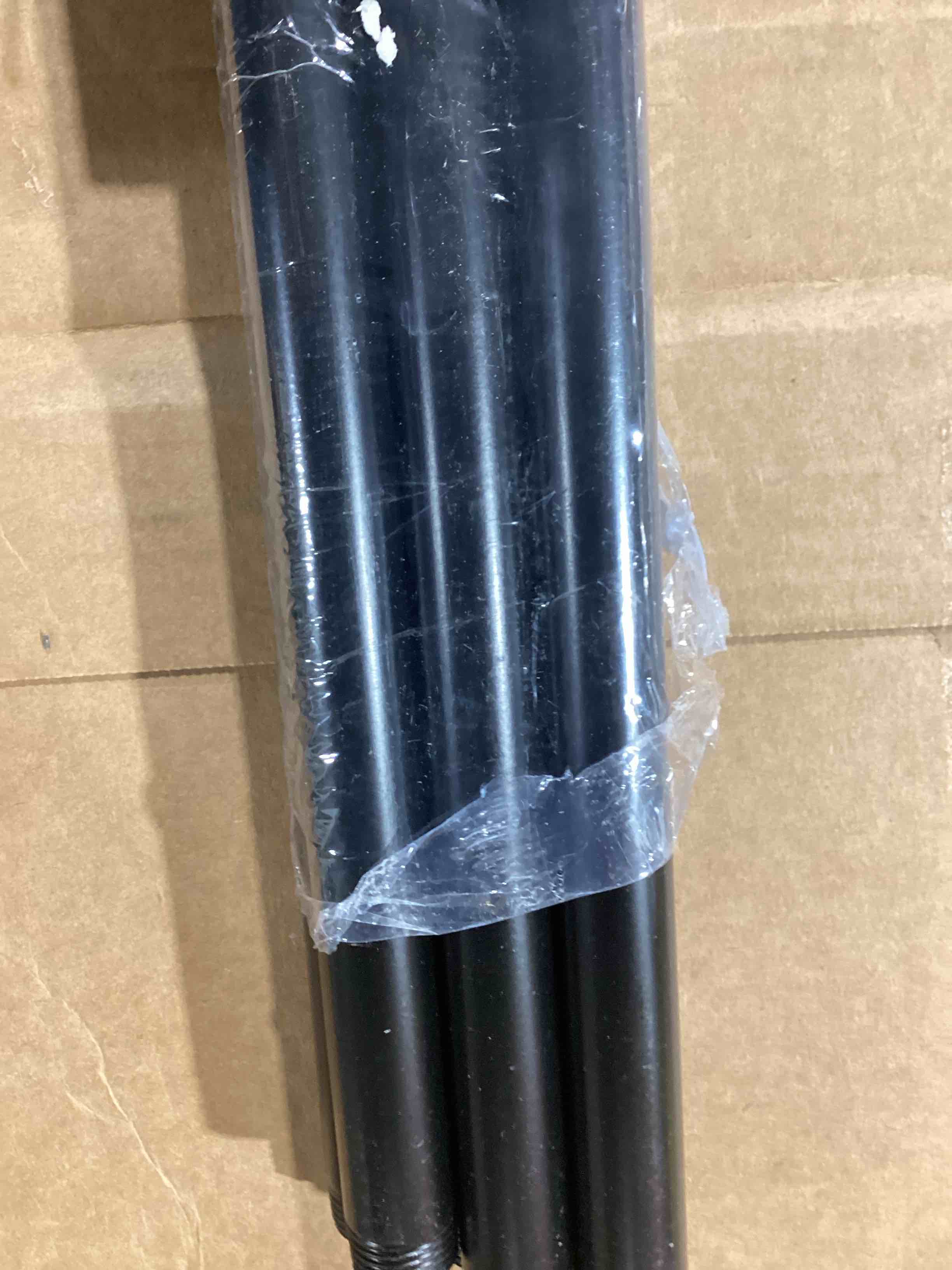 Condition photo showing New/Like New for geilspace 6 pack 1/2" × 24" pre-cut black metal pipe, industrial steel fits standard half inch black threaded pipes and fittings - vintage diy industrial shelving (1/2" × 24") 1/2" × 24" black