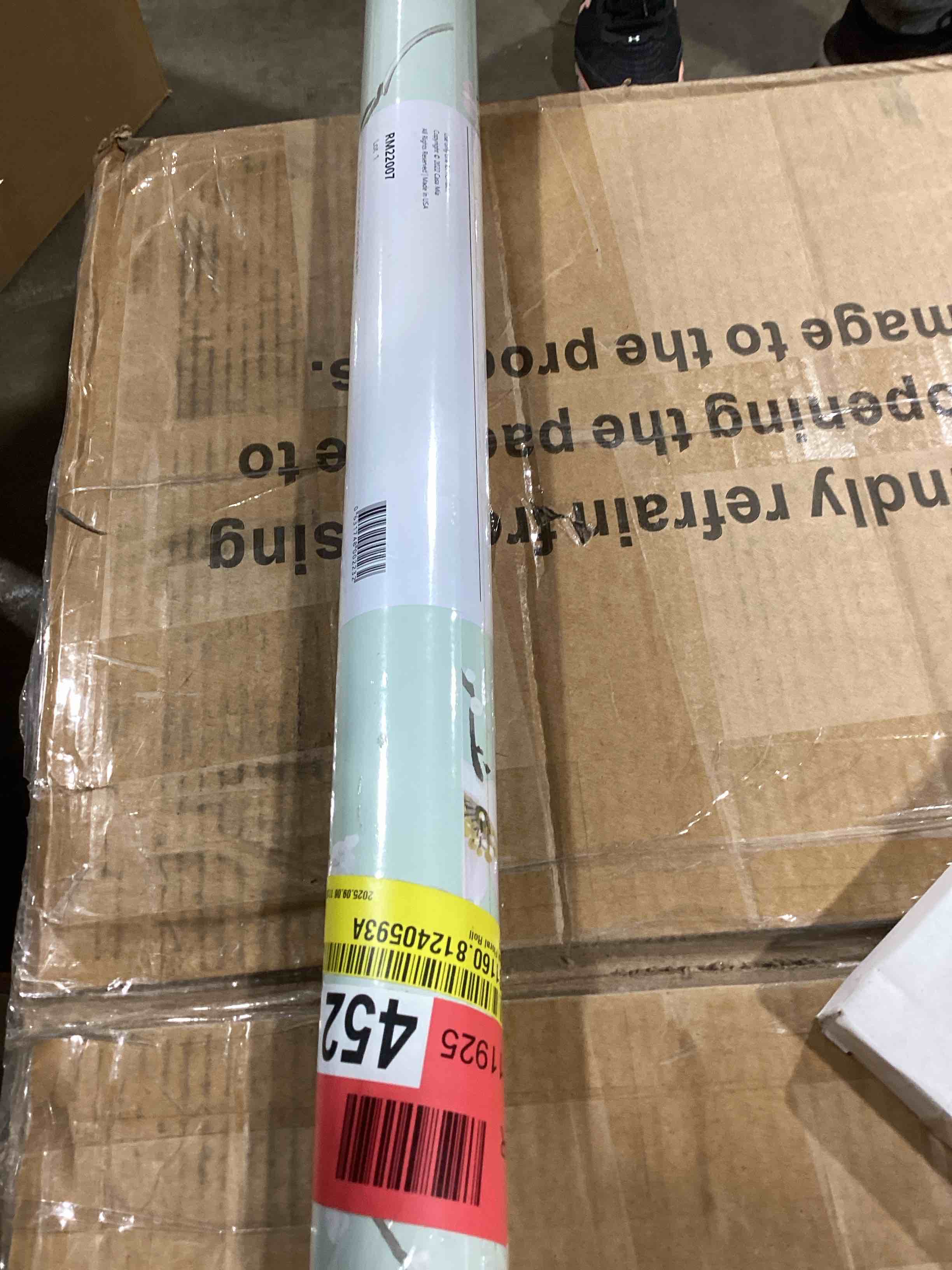 Condition photo showing New/Like New for casa mia cherry blossoms vinyl peel & stick wallpaper roll (covers 30.75 sq. ft.) (green)