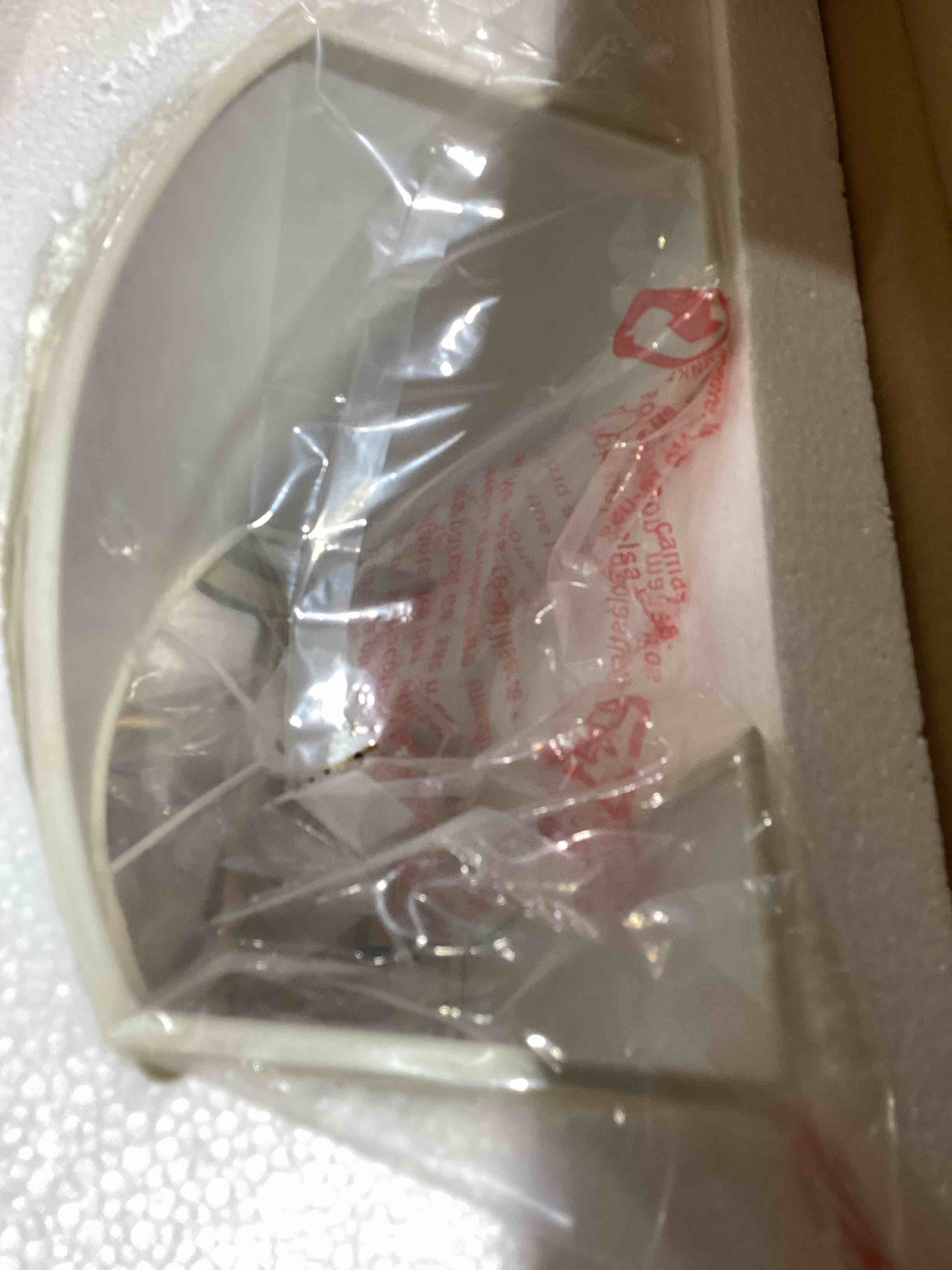 Condition photo showing New/Like New for ring form large wall sconce