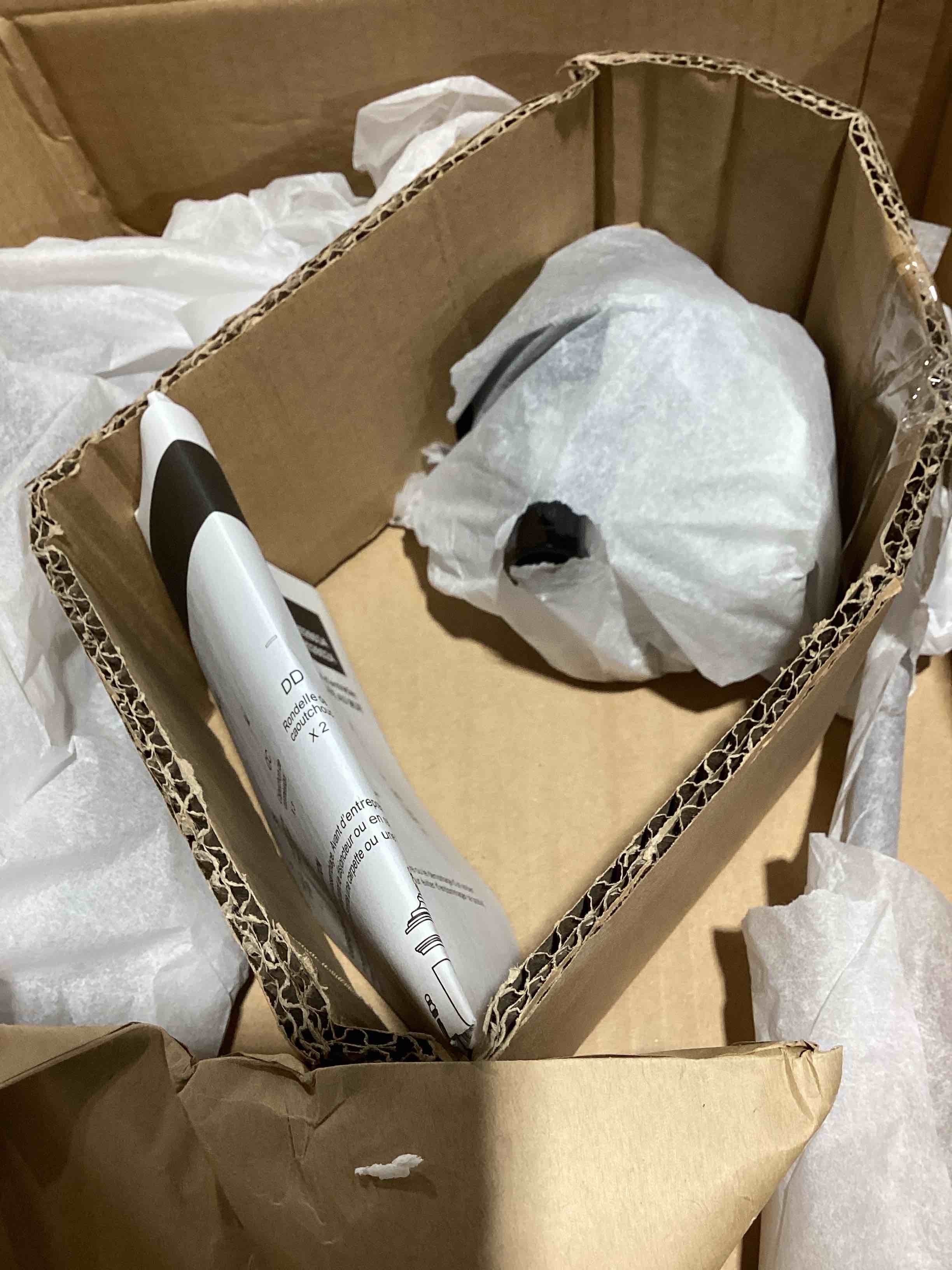 Condition photo showing New/Like New for mayview 5 light chandelier bronze/white - eglo