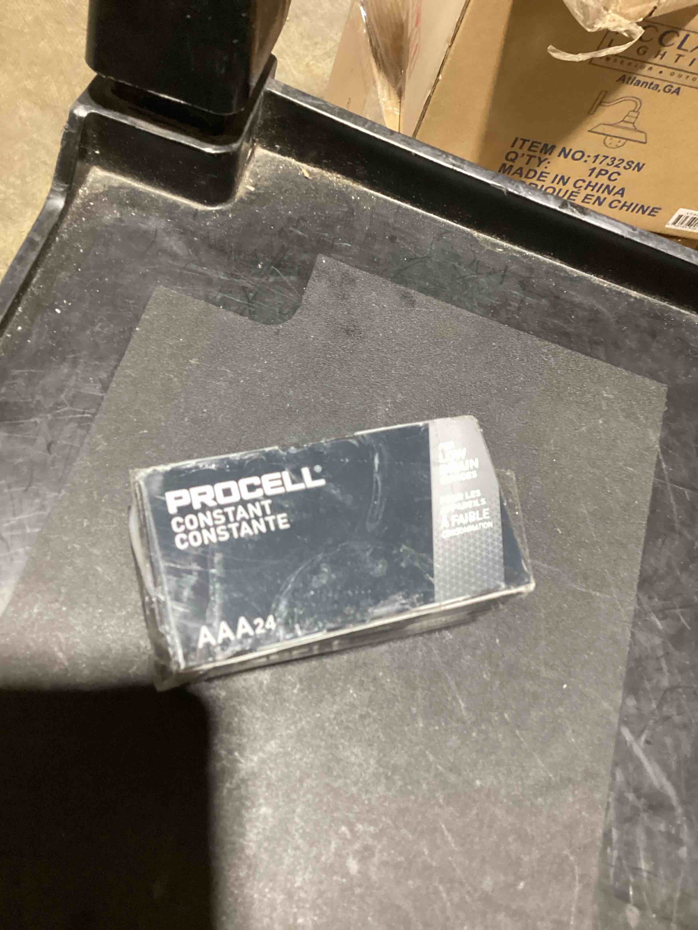 Condition photo showing New/Like New for procell aaa alkaline batteries box of 24