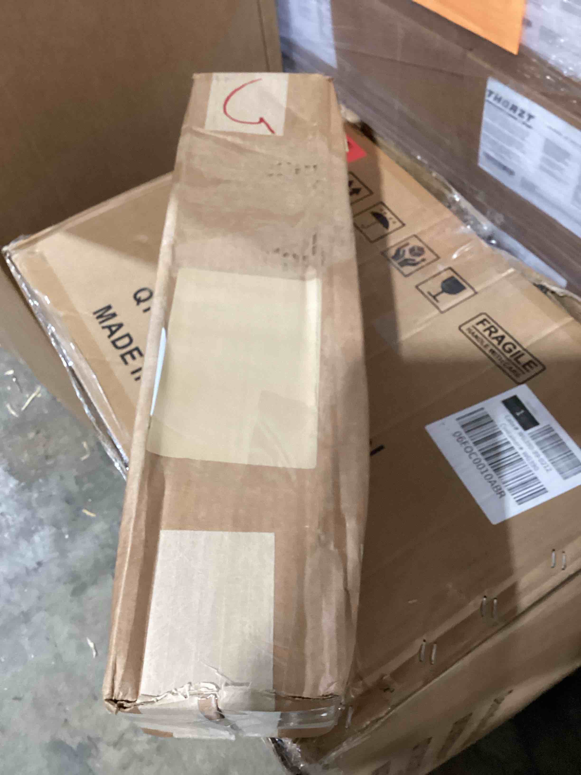 Condition photo showing New/Like New for casa mia tropical metallic leaf vinyl peel & stick wallpaper roll (cover 30.75 sq. ft.) (gold and brown) pack 2