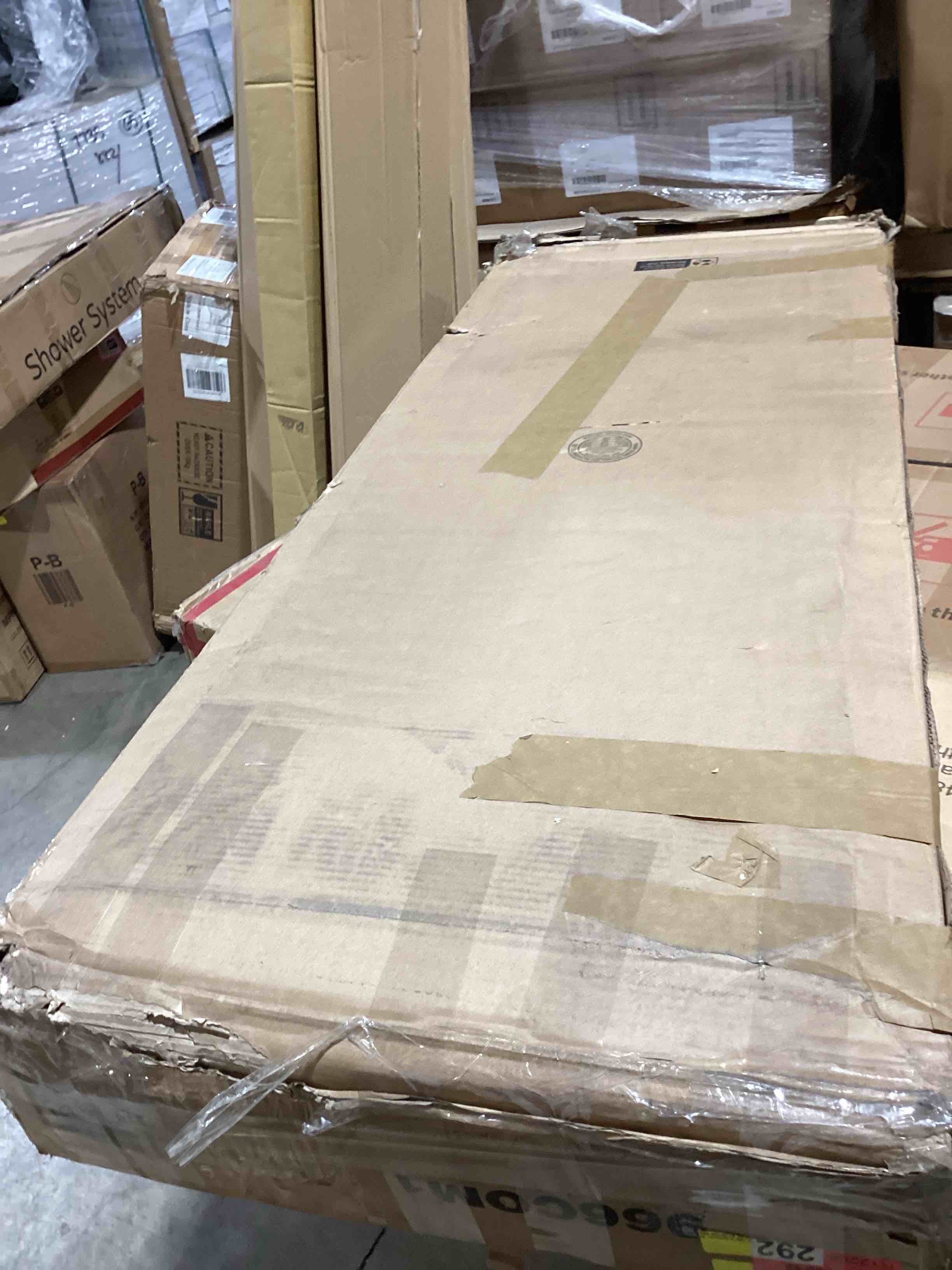 https://s3.amazonaws.com/lotting-images-prod/bidfta/PNK3563279_1776696044779.jpeg