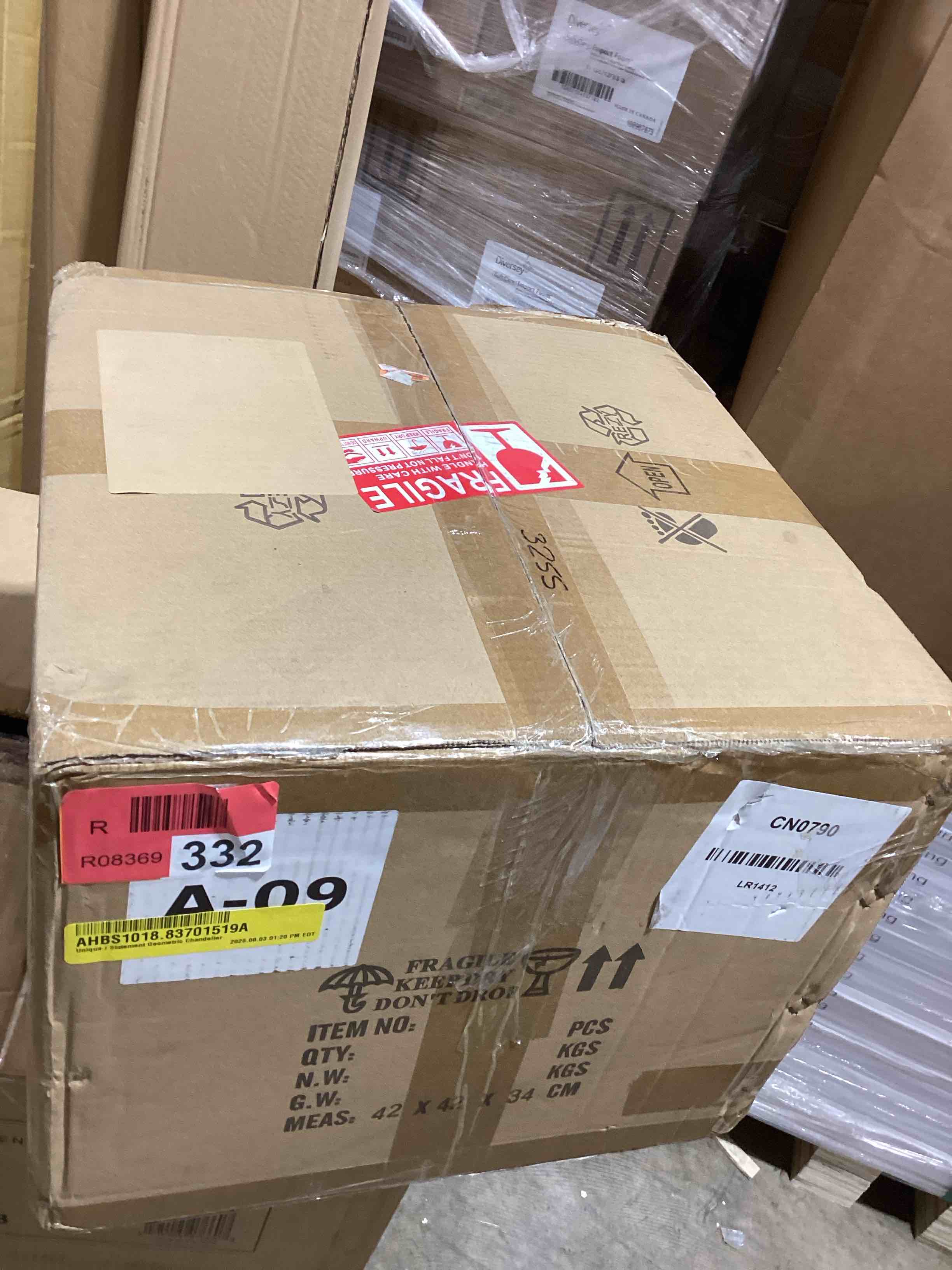 https://s3.amazonaws.com/lotting-images-prod/bidfta/PNK3563315_1776712639049.jpeg