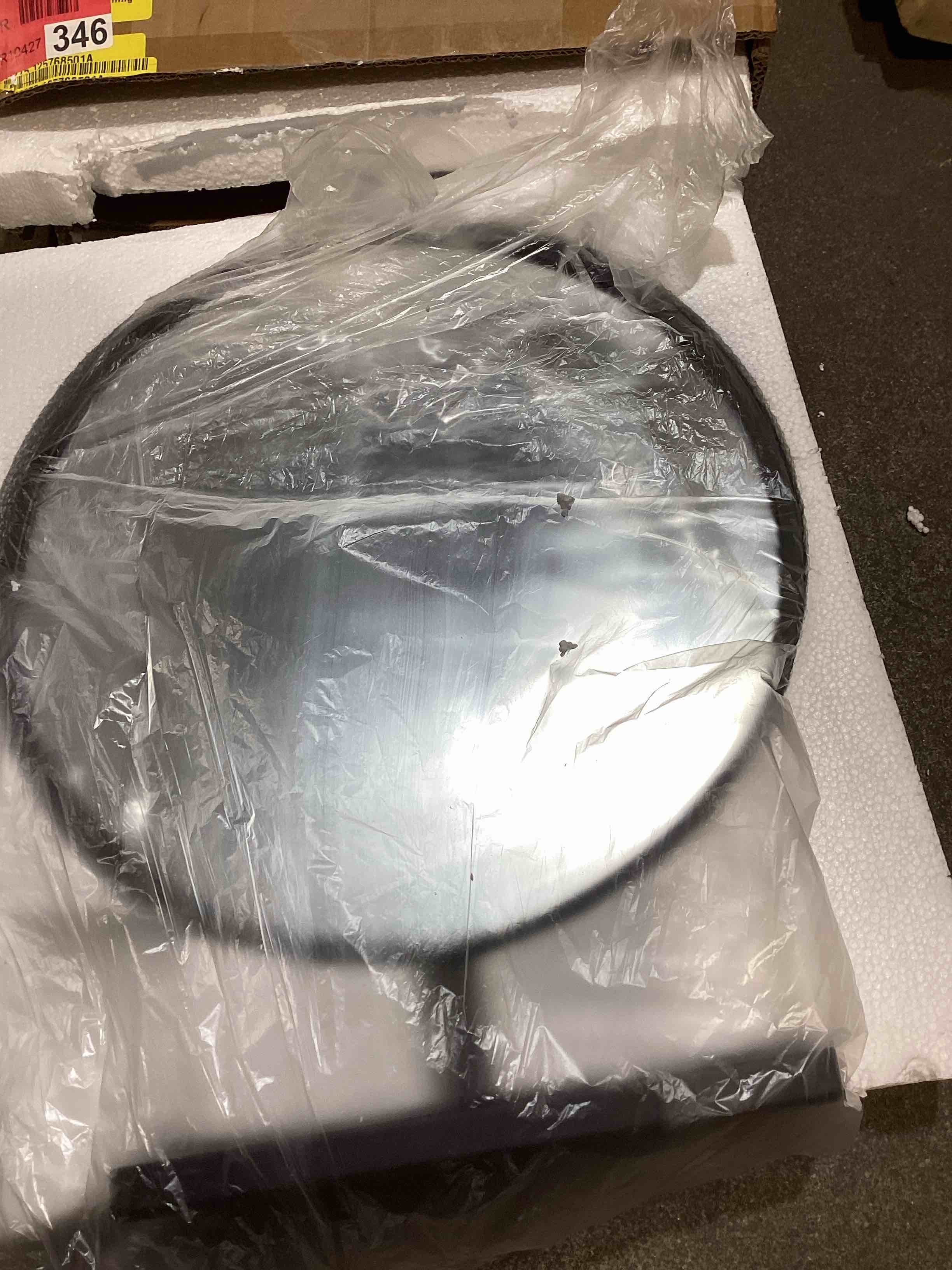Condition photo showing New/Like New for tabletop round  vanity mirror