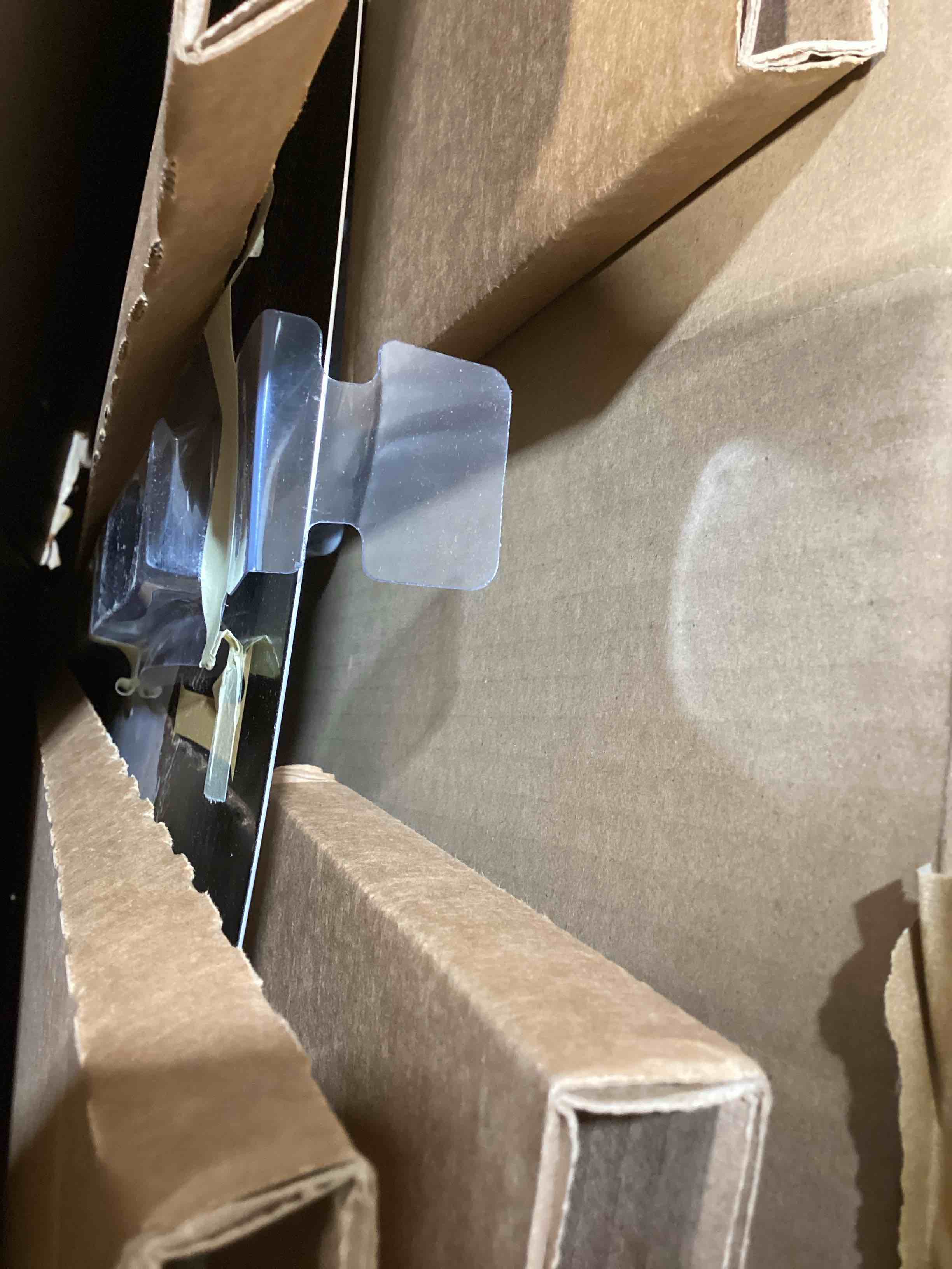 Condition photo showing Good Condition for gold and black marble waves iv - modern wall clock