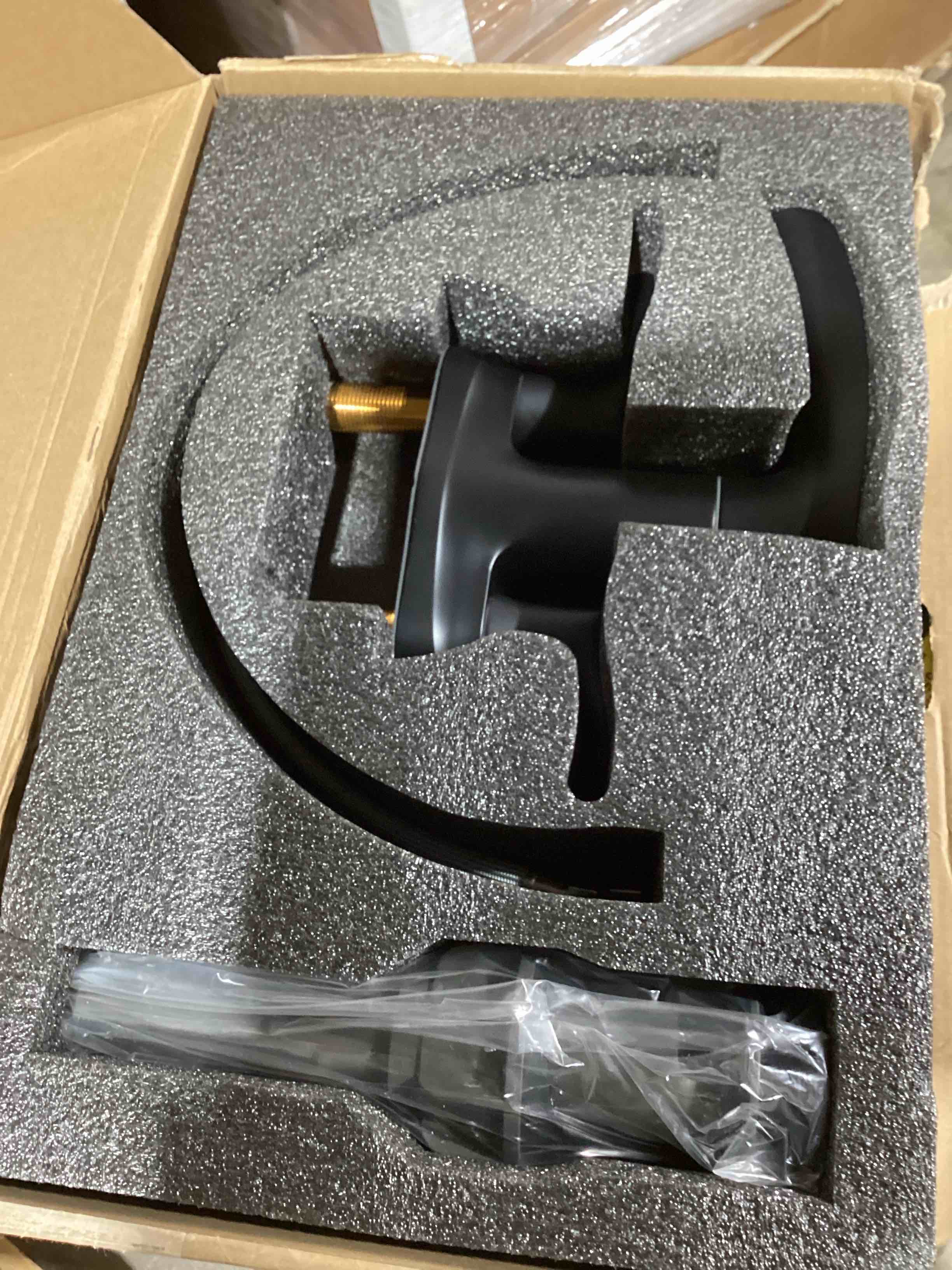 Condition photo showing New/Like New for centerset 2-handle waterful bathroom sink faucet with drain asser 