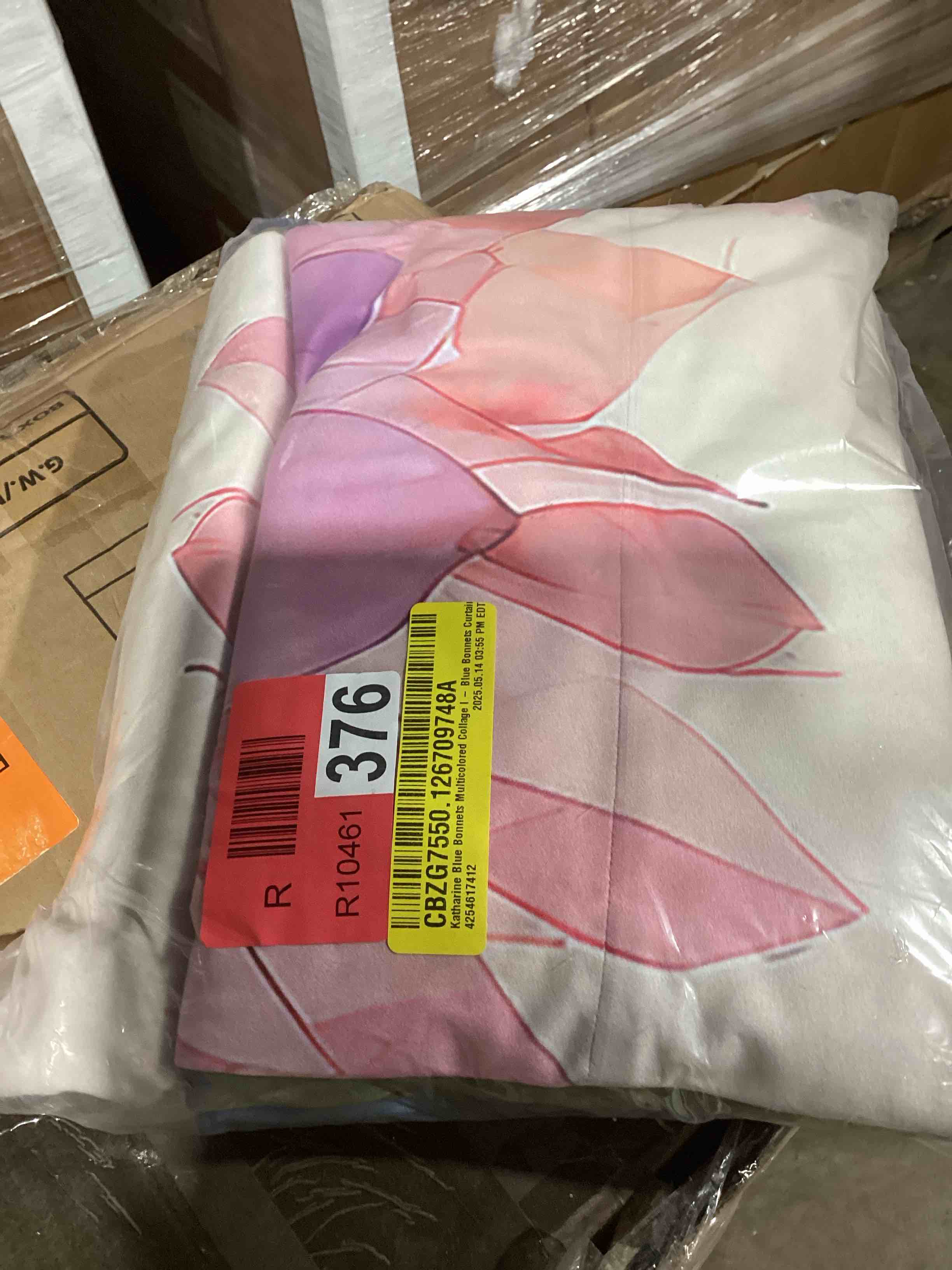 Condition photo showing New/Like New for katharine blue bonnets multicolored collage 1 - blue bonnets curtait 