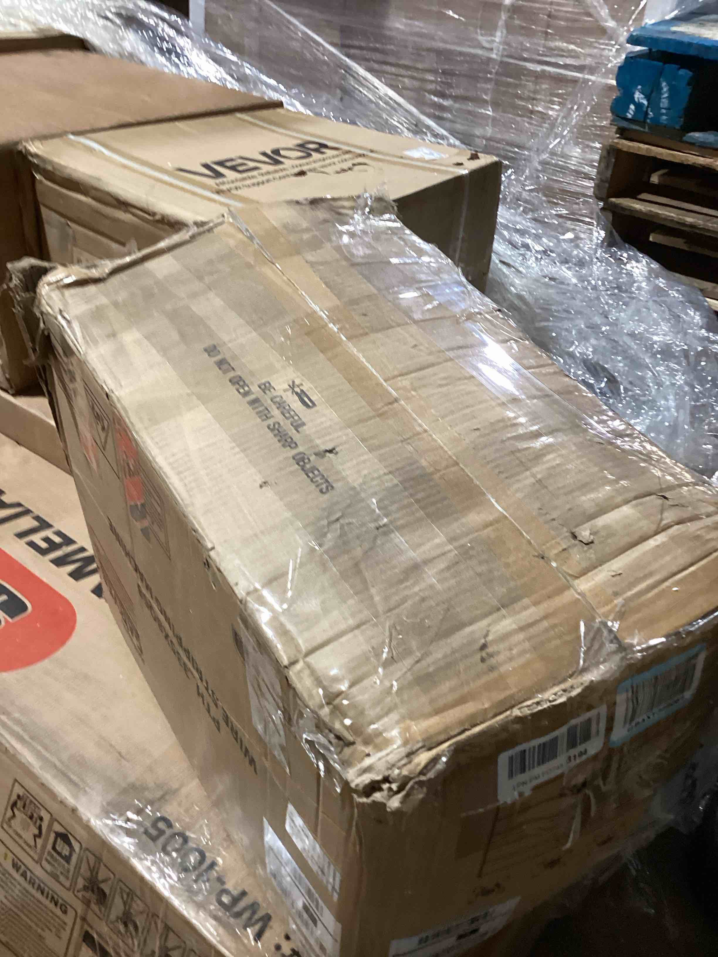 https://s3.amazonaws.com/lotting-images-prod/bidfta/PNK3563663_1777489671661.jpeg