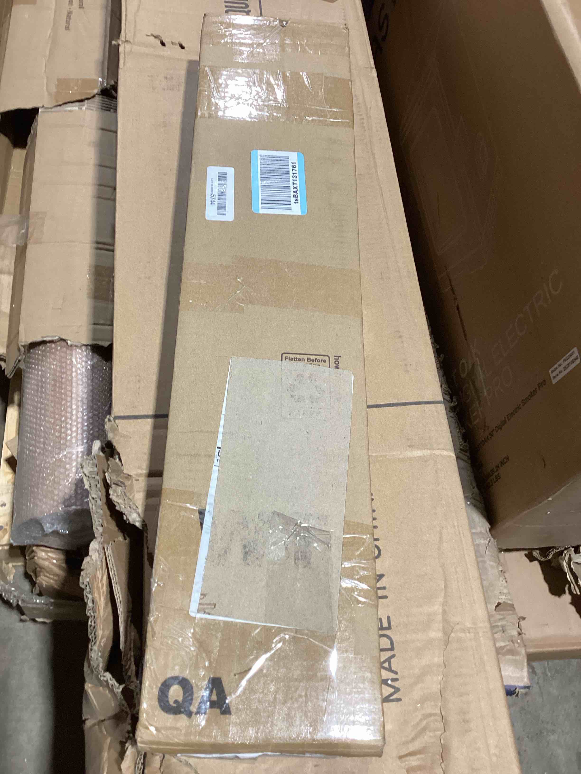 https://s3.amazonaws.com/lotting-images-prod/bidfta/PNK3563674_1777496406654.jpeg
