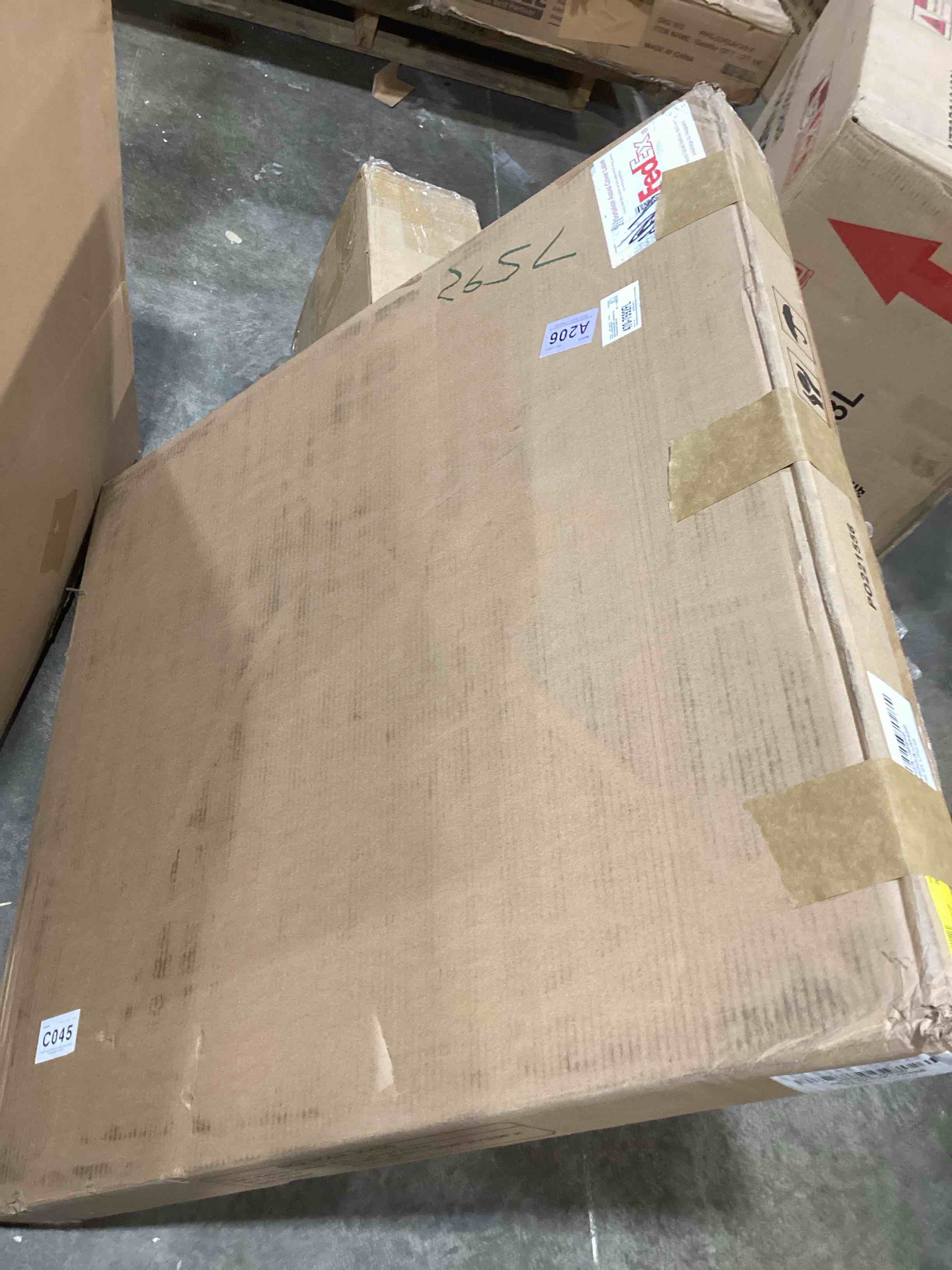 https://s3.amazonaws.com/lotting-images-prod/bidfta/PNK3563744_1777655362819.jpeg