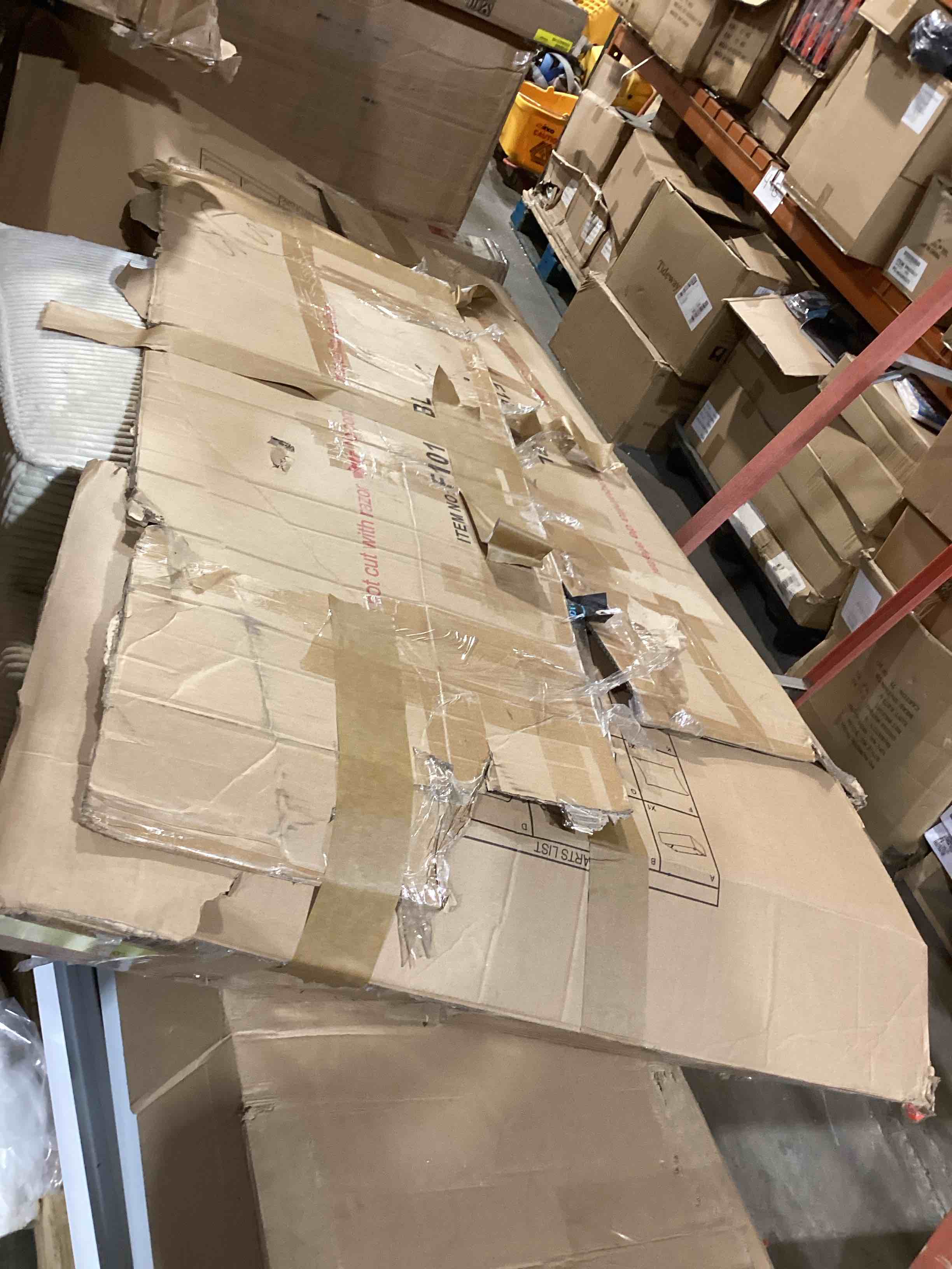 https://s3.amazonaws.com/lotting-images-prod/bidfta/PNK3563776_1777911417551.jpeg