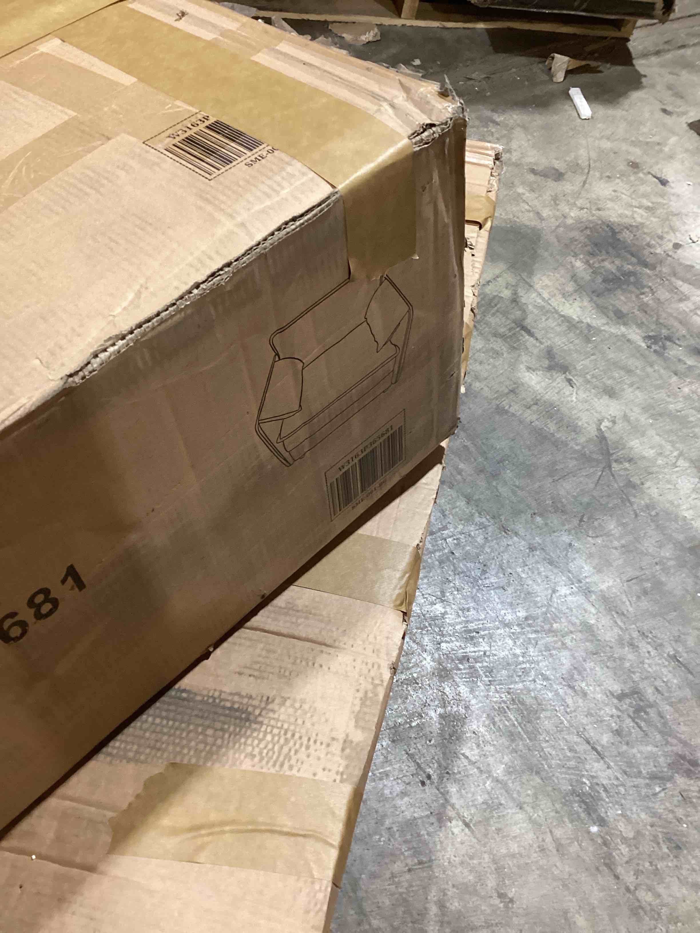 https://s3.amazonaws.com/lotting-images-prod/bidfta/PNK3563796_1777928060450.jpeg