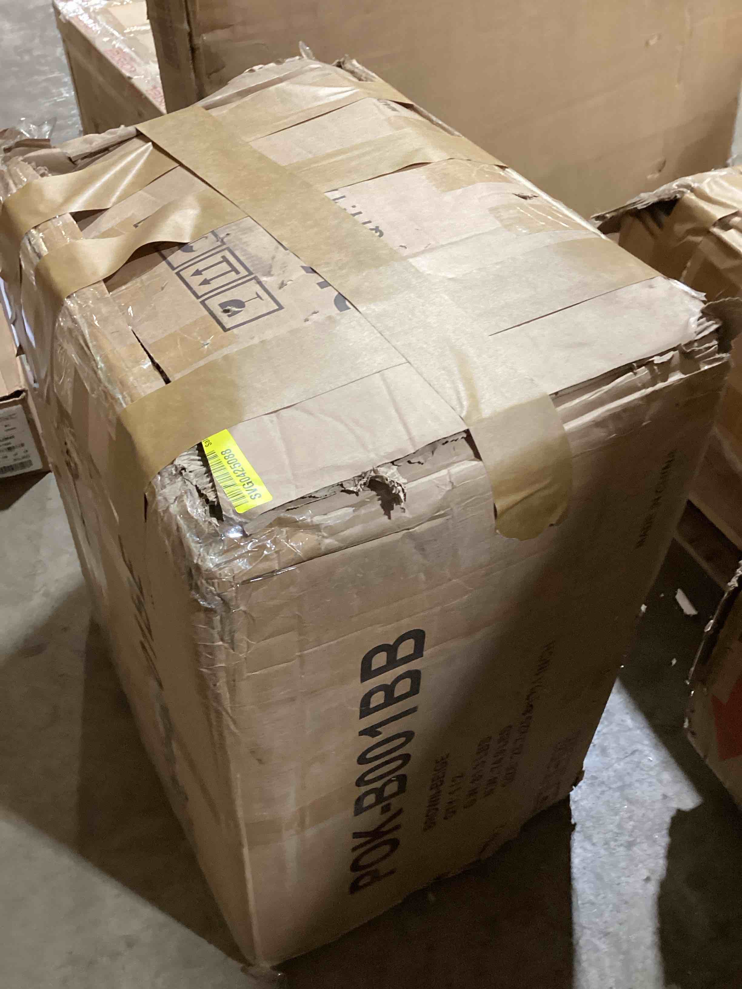 https://s3.amazonaws.com/lotting-images-prod/bidfta/PNK3563803_1777990442753.jpeg