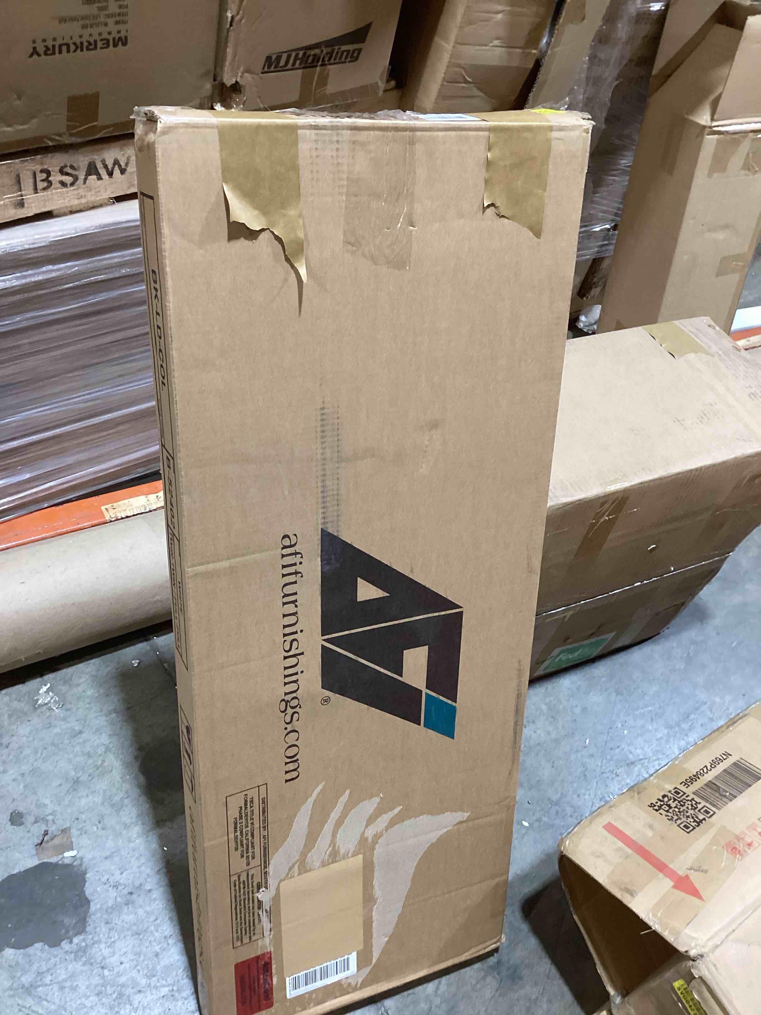 https://s3.amazonaws.com/lotting-images-prod/bidfta/PNK3563938_1778514533550.jpeg