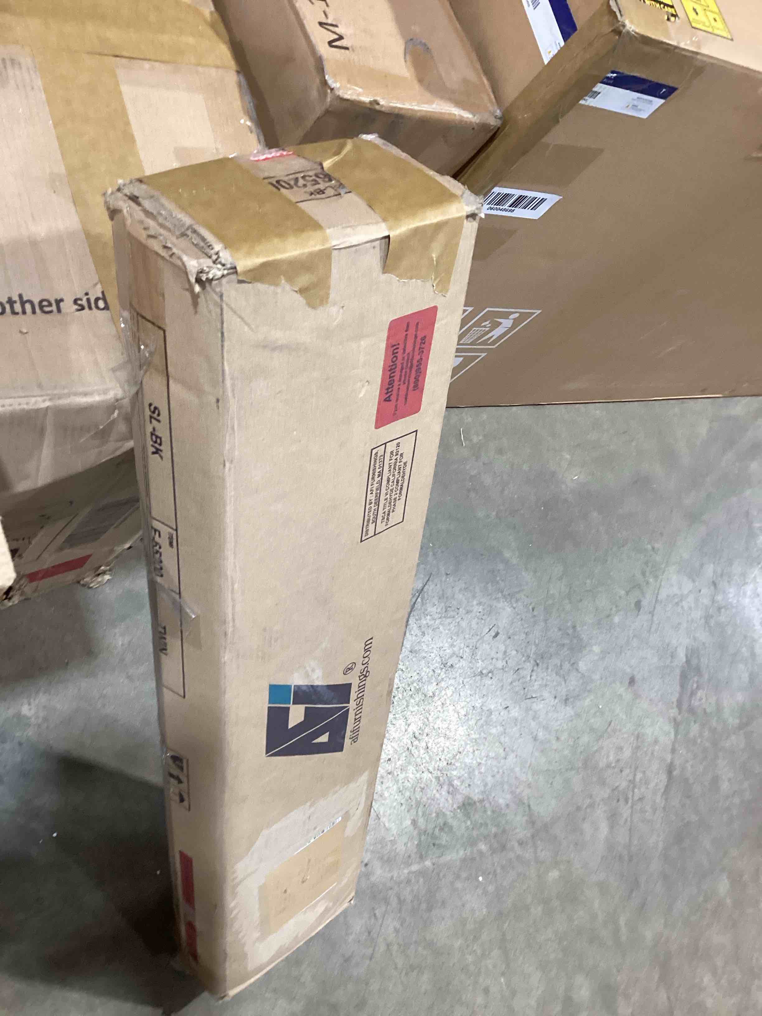 https://s3.amazonaws.com/lotting-images-prod/bidfta/PNK3563943_1778518617315.jpeg