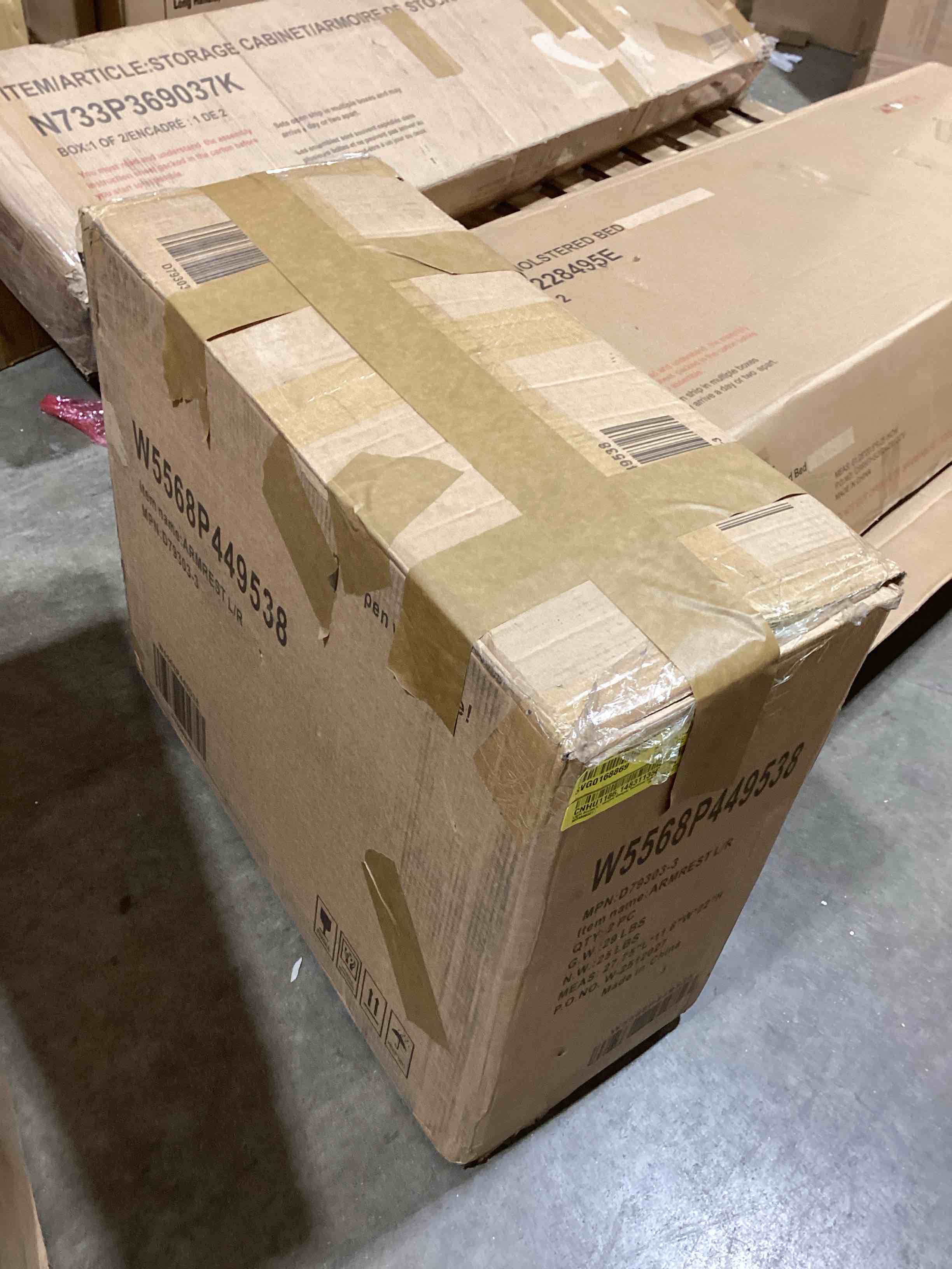 https://s3.amazonaws.com/lotting-images-prod/bidfta/PNK3563945_1778520068935.jpeg