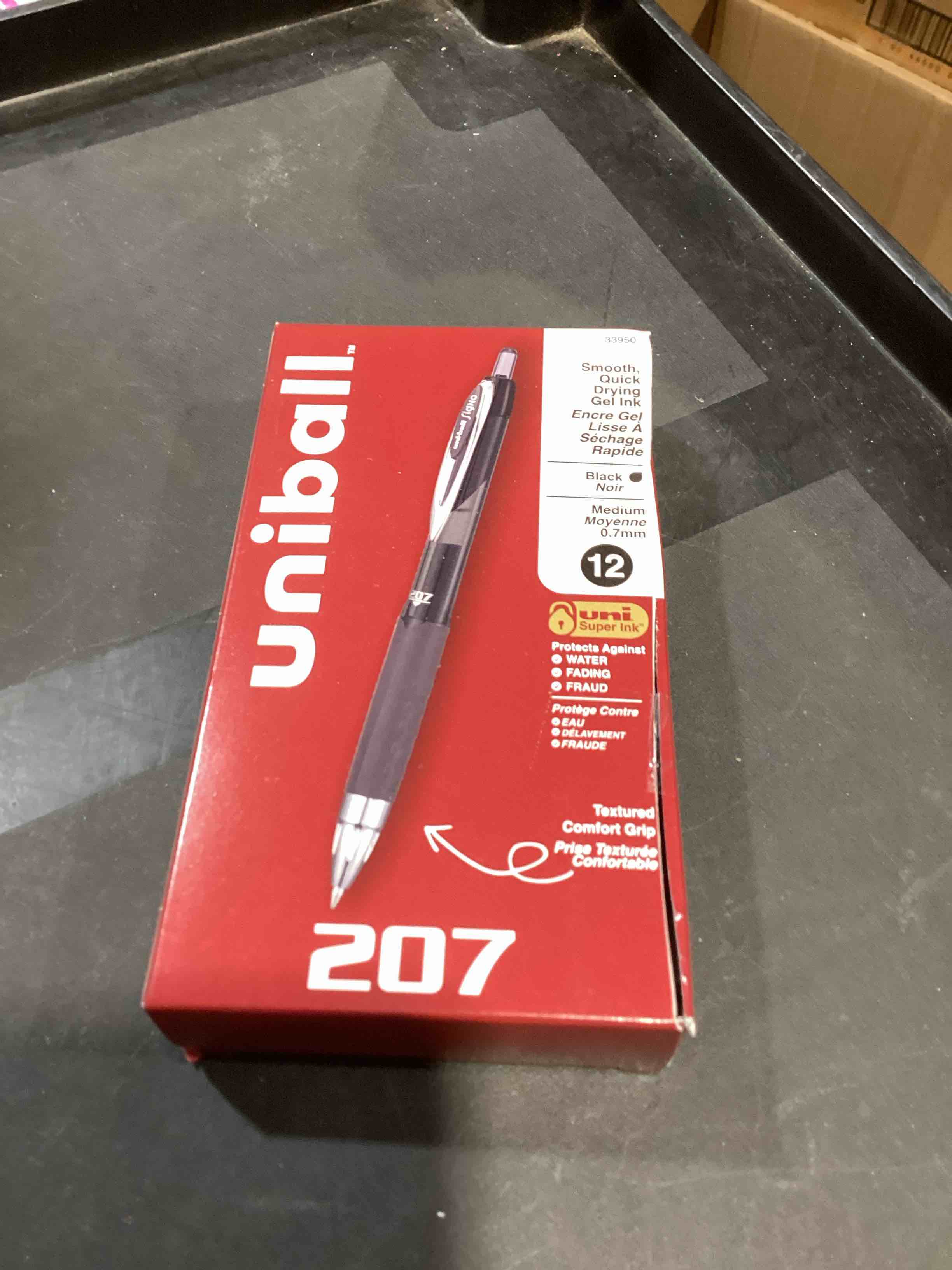 Condition photo showing New/Like New for uniball 207 retractable gel pens medium point (0.7mm) black ink 12 count