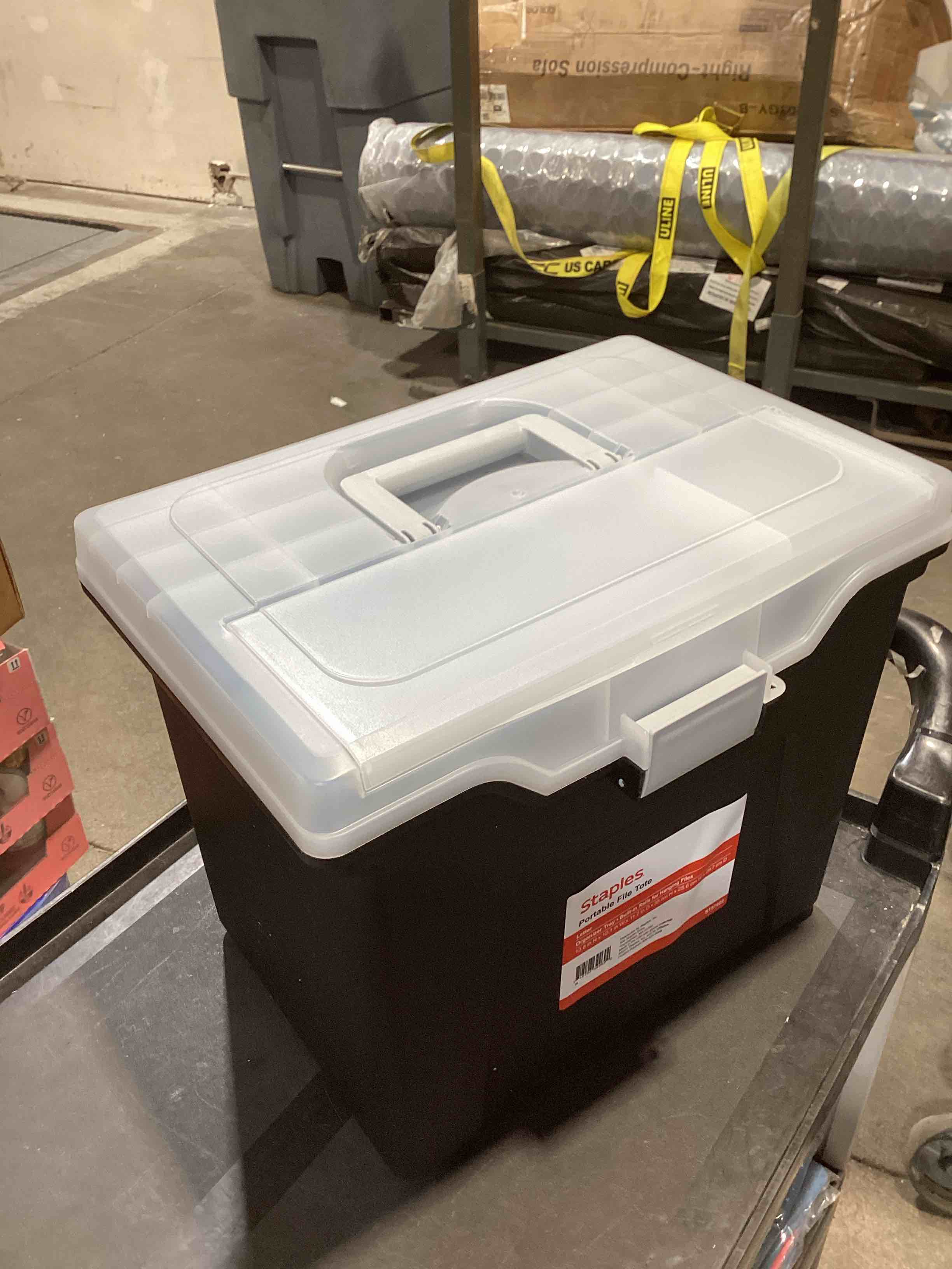 Condition photo showing Good Condition for staples file box file portable tote letter size black (140163/110997)