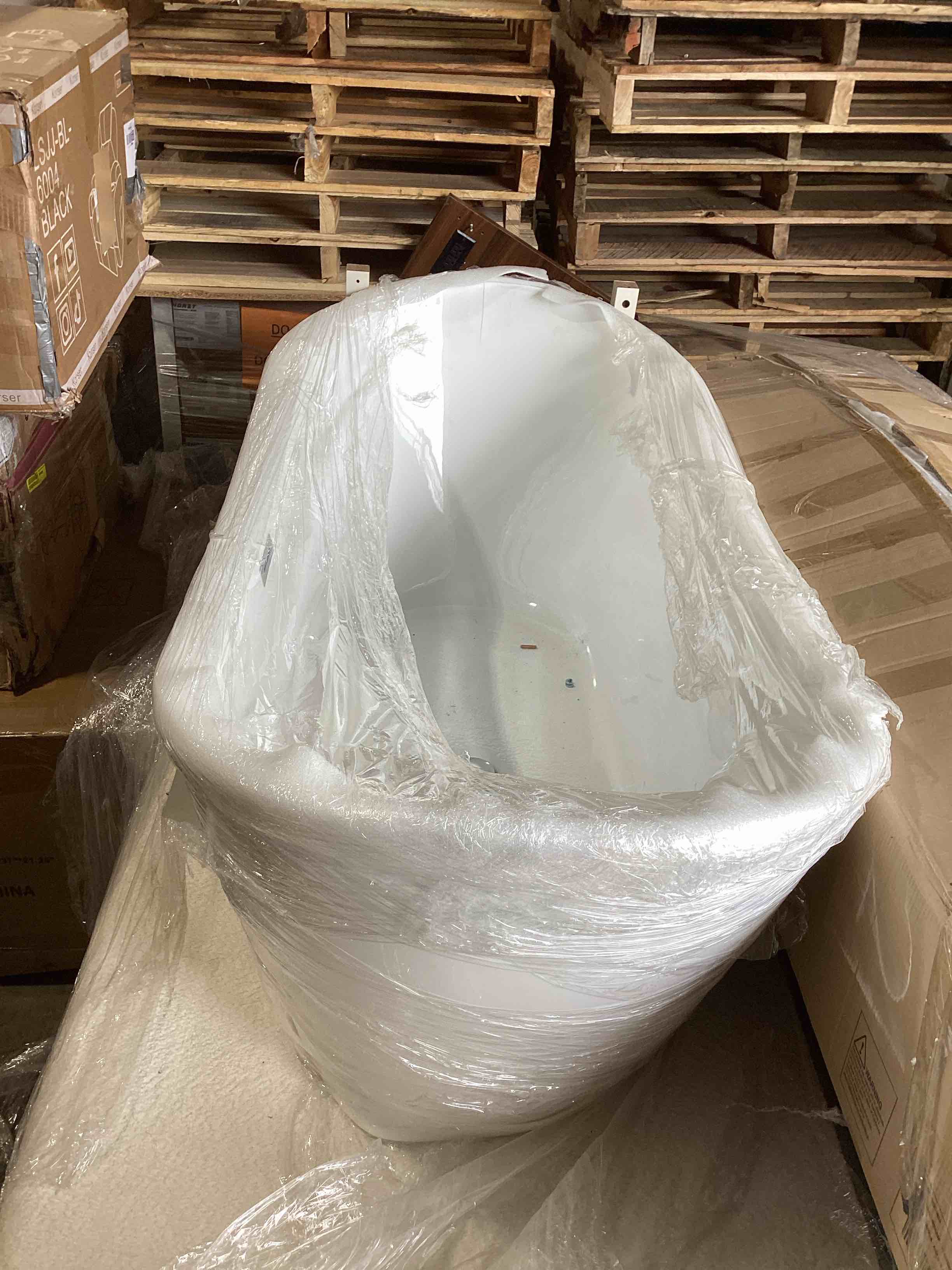 Condition photo showing Good Condition for 65" acrylic freestanding bathtub, double ended free standing tub, soaking tub with integrated slotted overflow, toe-tap chrome drain, cupc certified, glossy white