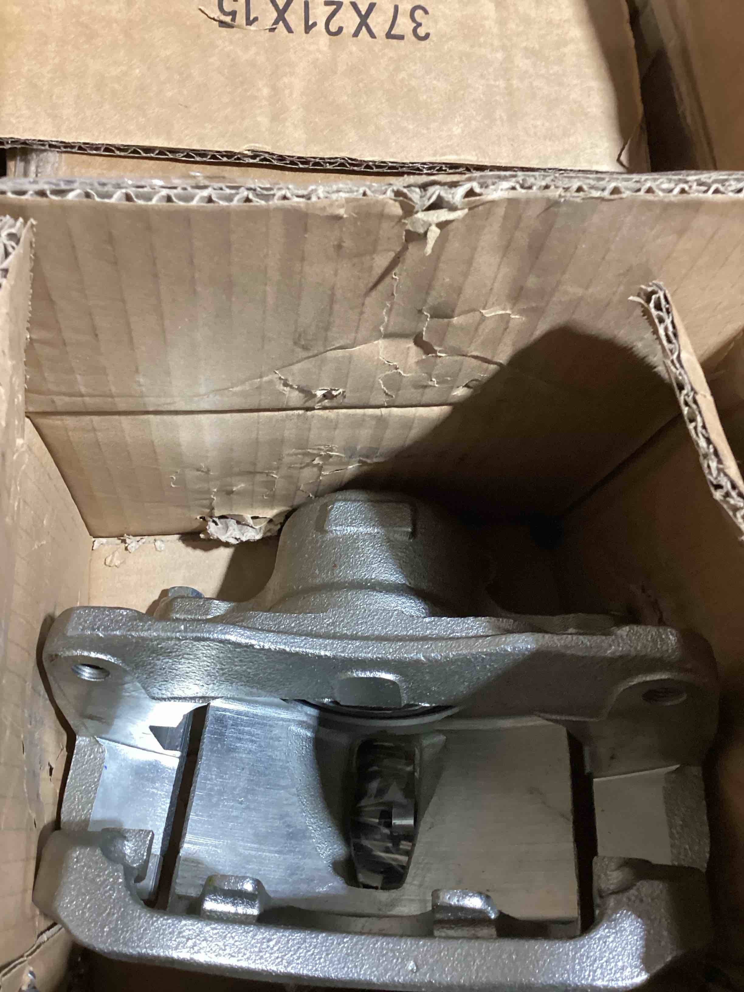 Condition photo showing As Is for kusatec 18b5397 18b5396 disc brake caliper with bracket fit for ford f-150 lobo 2012-2016; both l