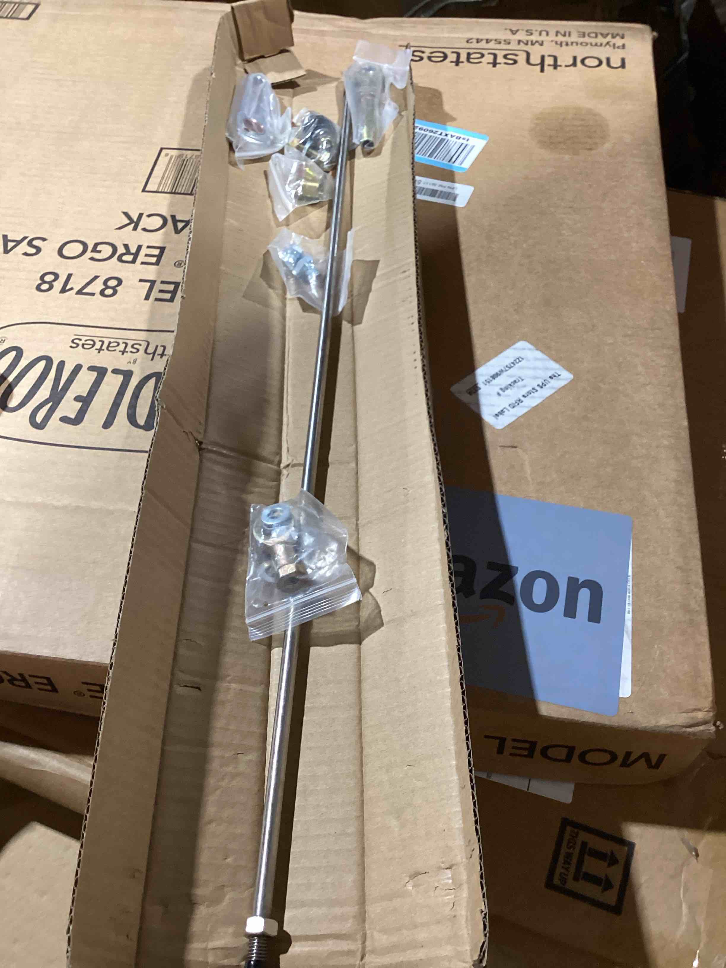 Condition photo showing Good Condition for aca-1811 (26") billet adjustable column shift linkage compatible with turbo-hydramatic 350-th350 400-th400 200-th200 200-4r-th200-4r 700-r4-th700r4 truck